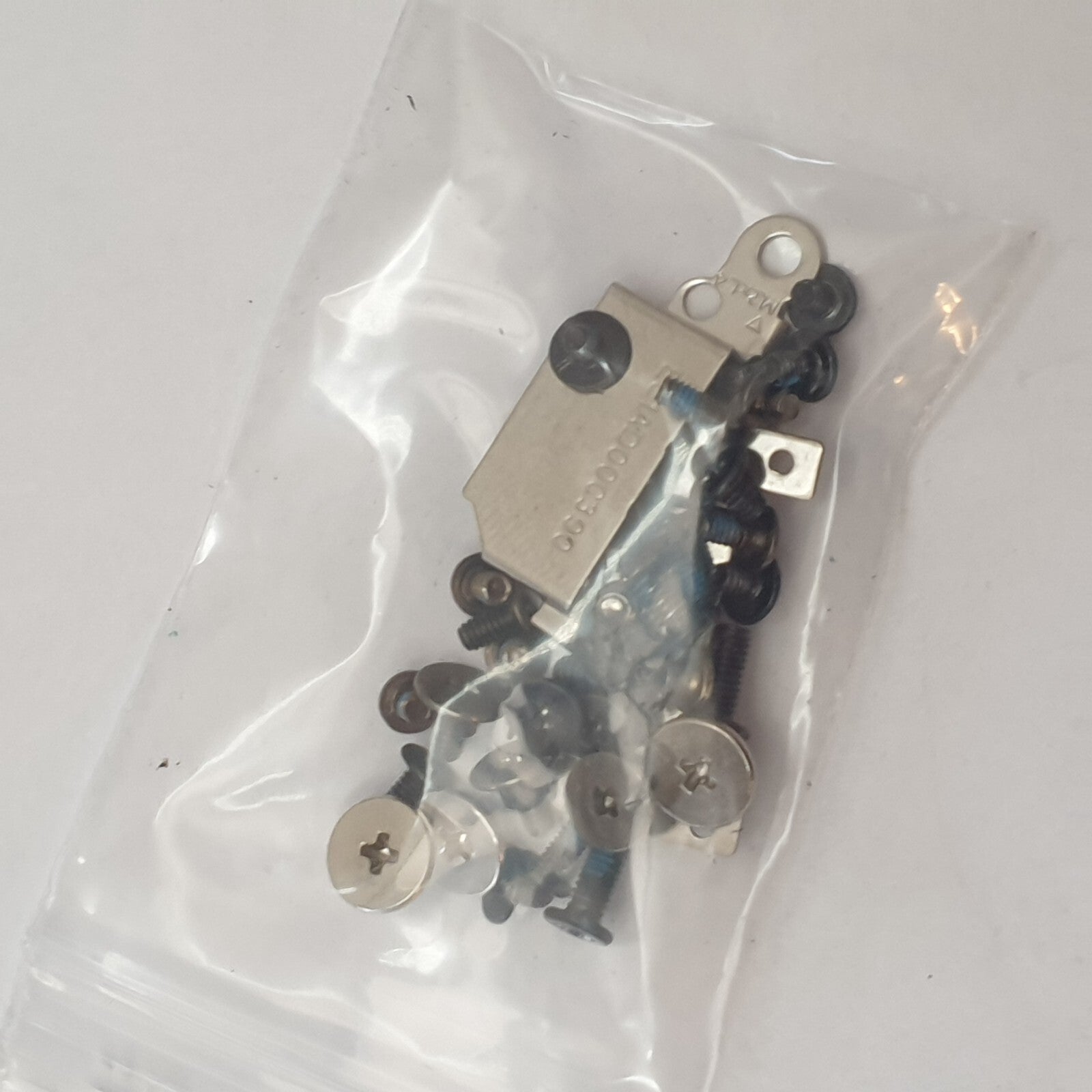Lenovo ThinkPad T590 Schraubensatz Screw Set Gehäuseschrauben – Bild 2
