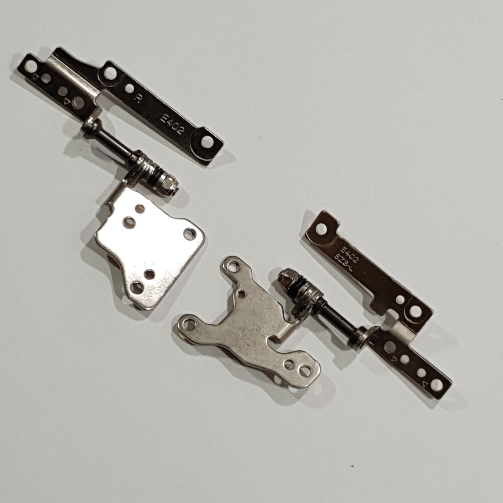 Asus R417M Displayscharniere L+R Asus R417M Displayscharniere Set L+R Scharnier