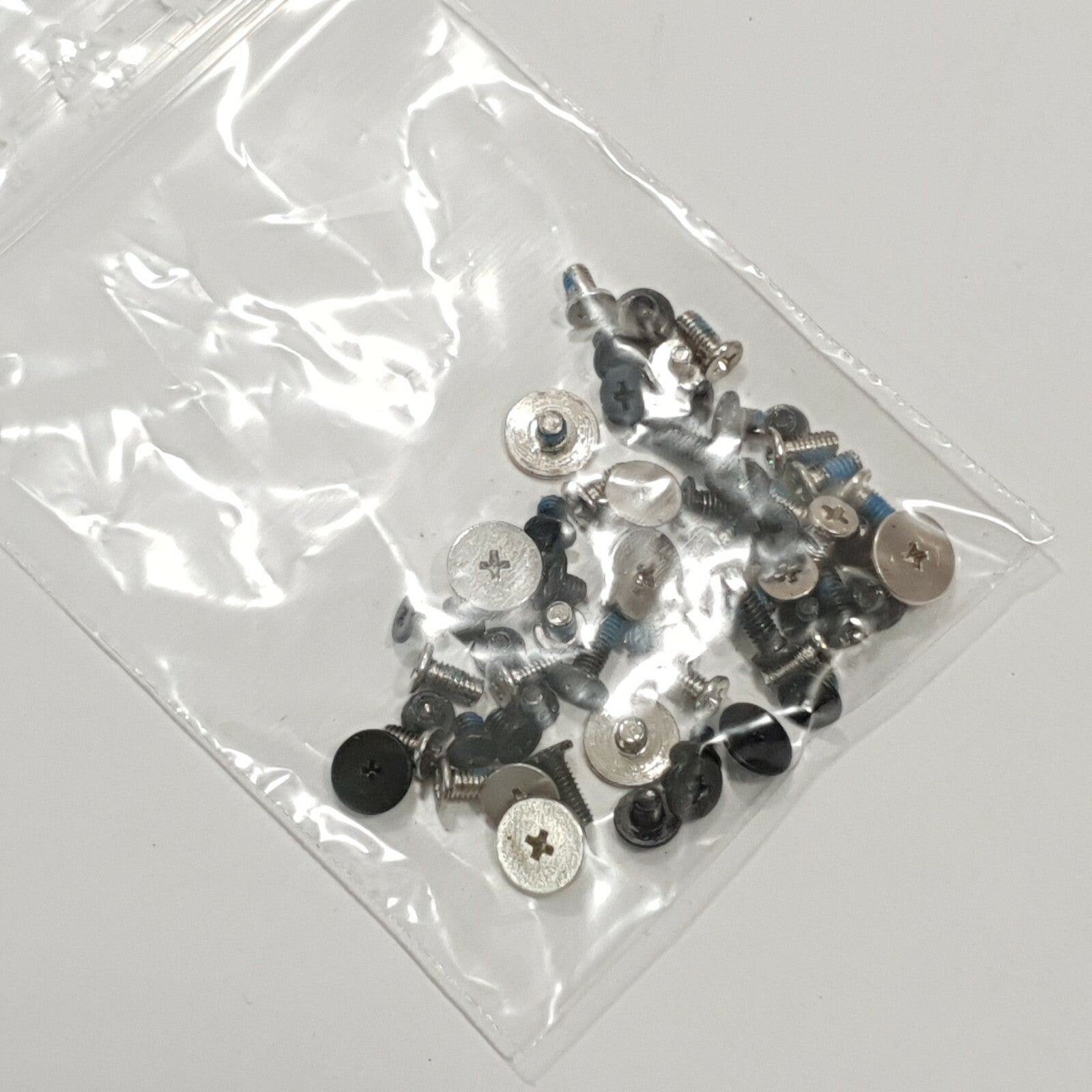 Toshiba Satellite M50D-A M50D A Schraubensatz Screw Set Schrauben – Bild 2