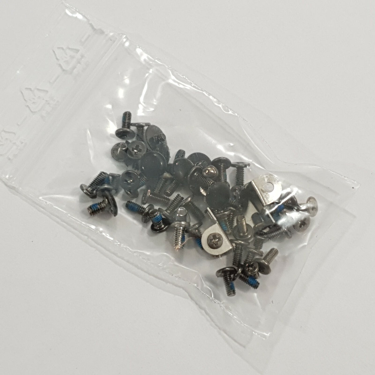 Medion Akoya E6234 Schraubensatz Screw Set Schrauben Ersatzteil