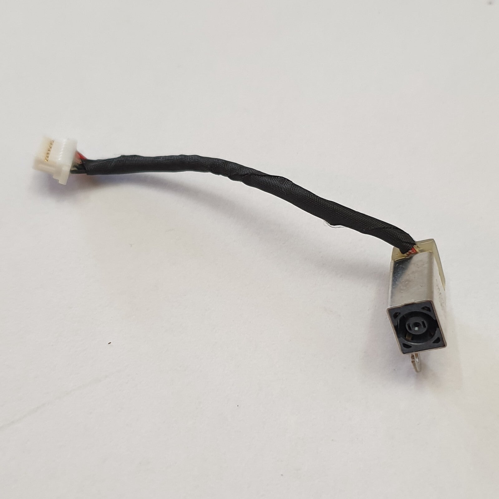 HP EliteBook 835 G8 Original Strombuchse Netzbuchse Ladebuchse DC In Cable