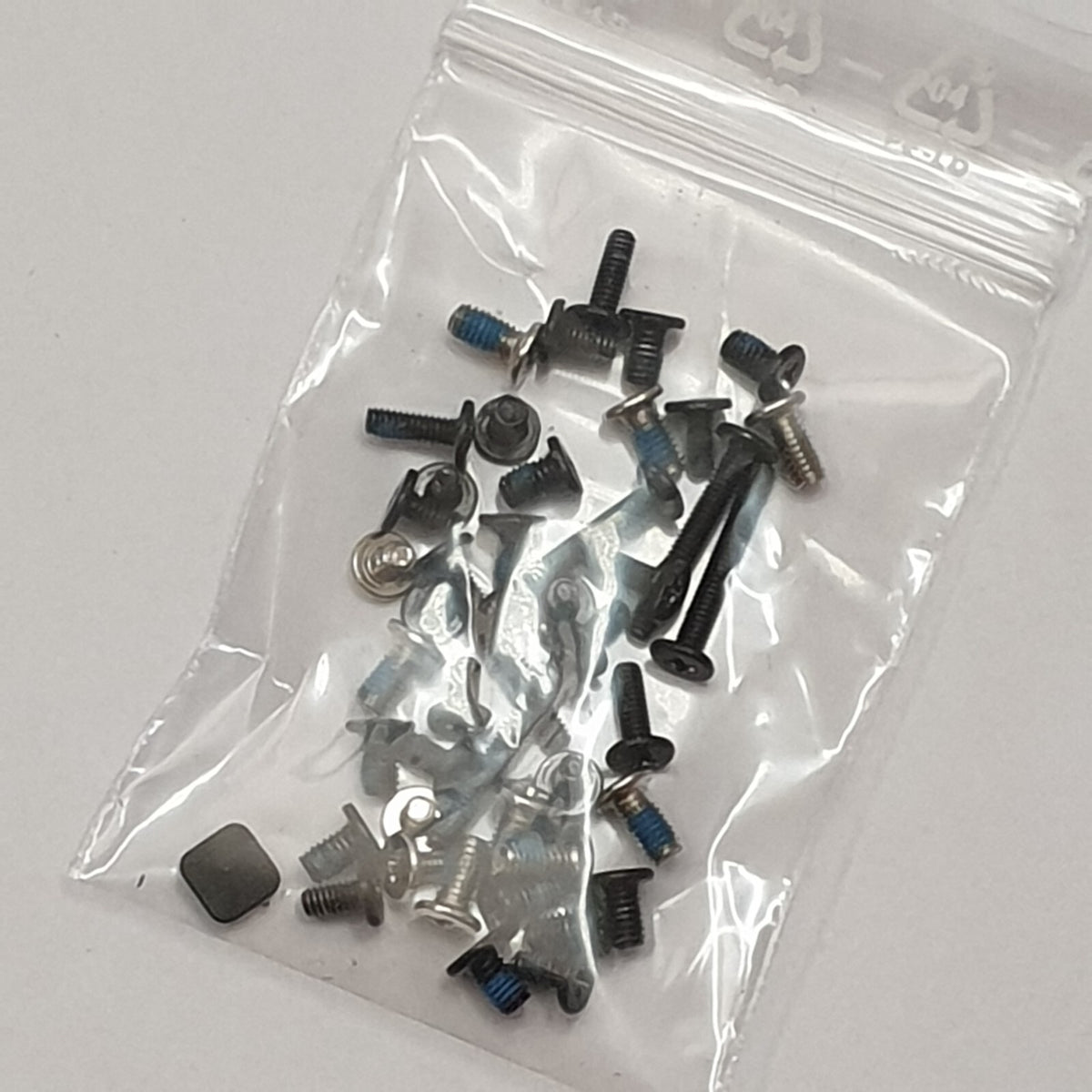 Asus X751M Schraubensatz Screw Set Schrauben für Notebook Laptop