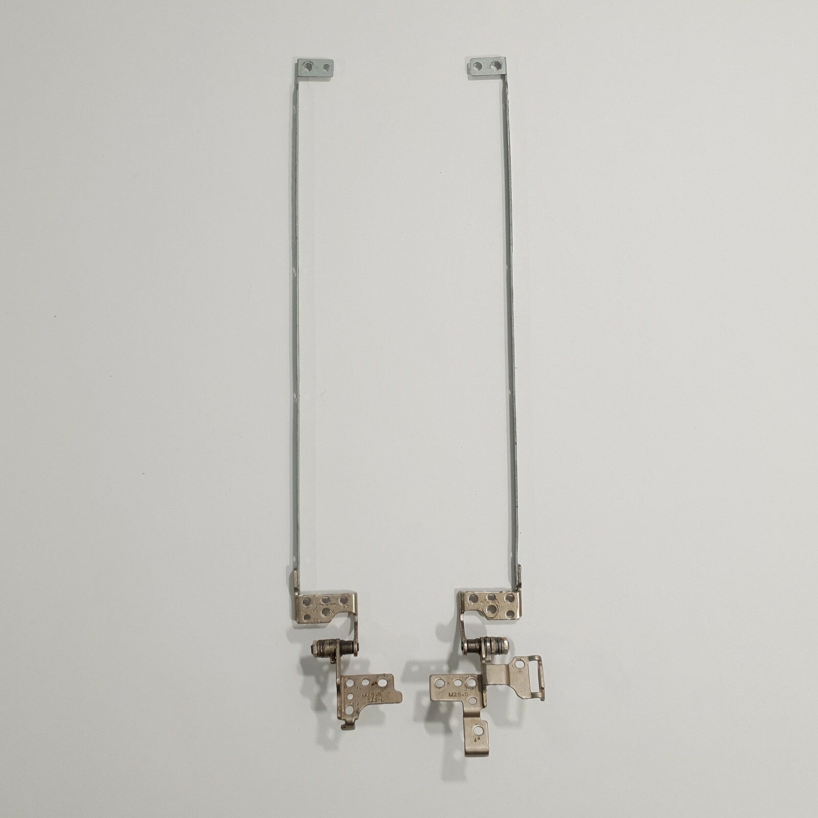 Asus X53B Displayscharniere Leisten L+R Scharniere Links Rechts Hinges Set