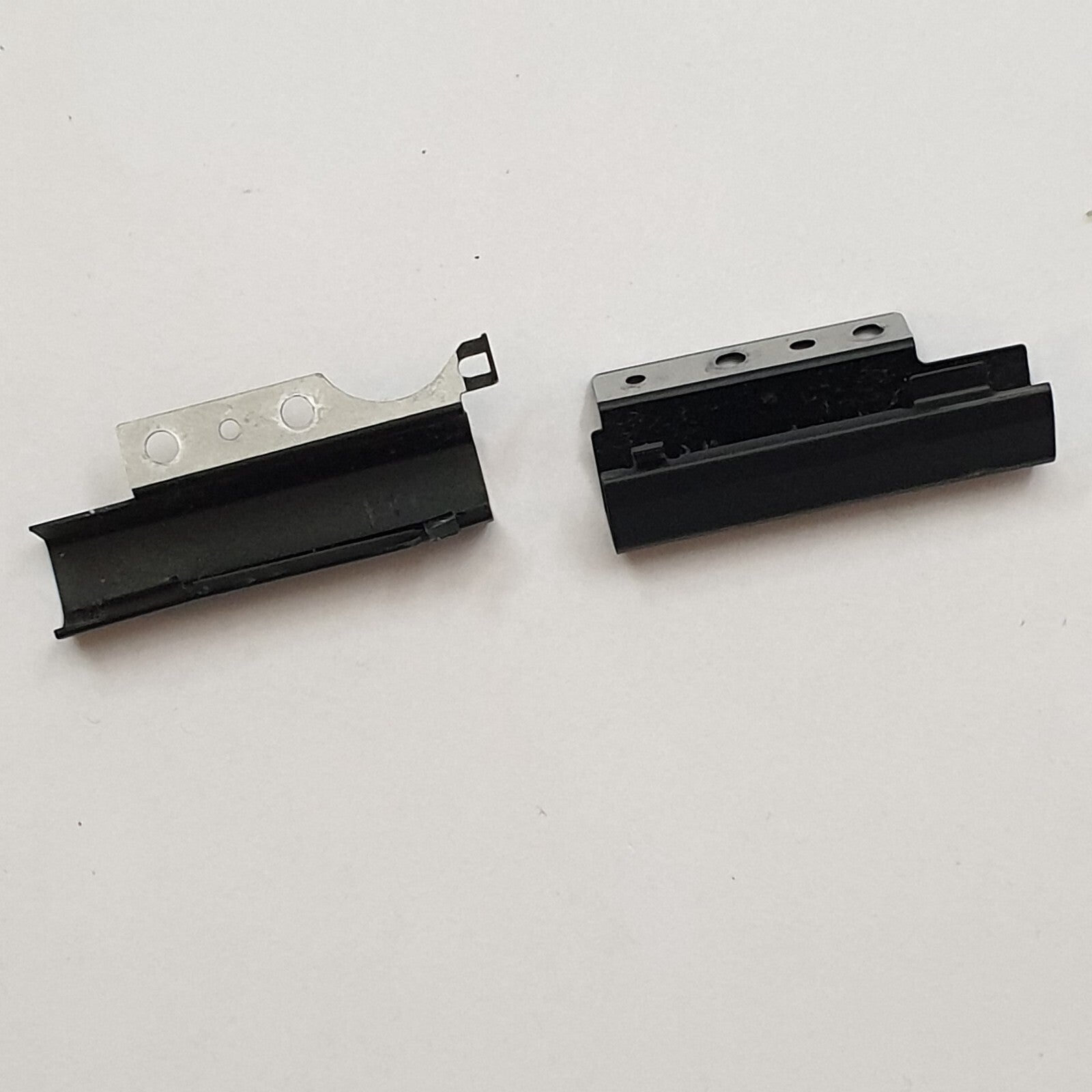Dell Precision 7530 Scharnierabdeckungen Hinge Covers Links Rechts Paar – Bild 2