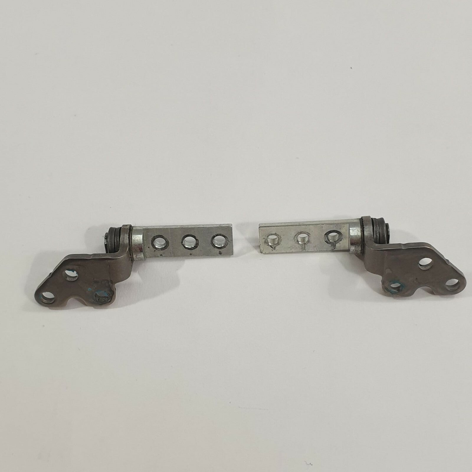 Fujitsu LifeBook E780 Displayscharniere Leisten Set Links Rechts Scharnier Hinge – Bild 2