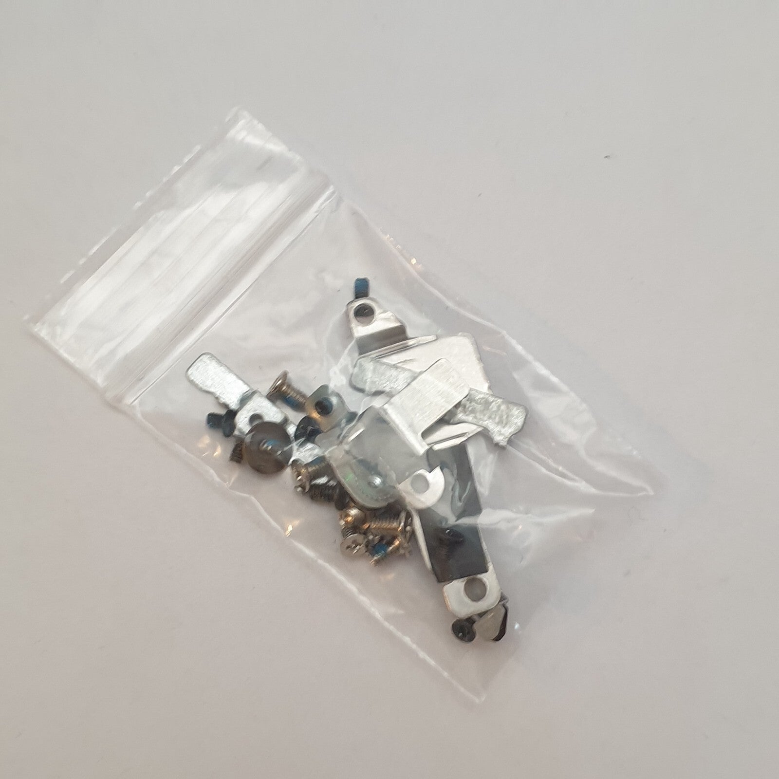 Dell Latitude 5300 2-in-1 Schraubensatz screw set Schrauben – Bild 2
