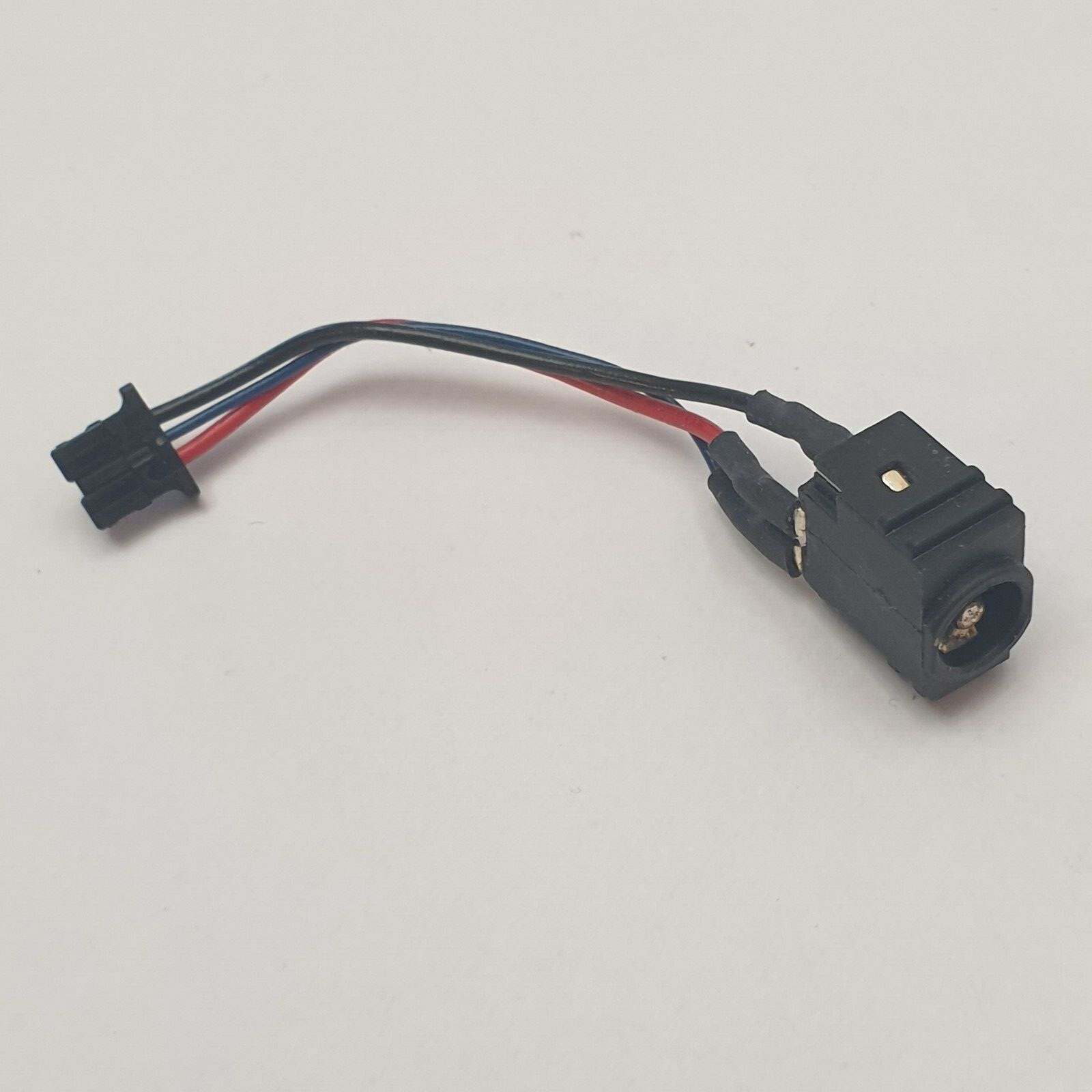 Fujitsu LifeBook E548 Original Strombuchse Netzbuchse DC Power Jack Kabel