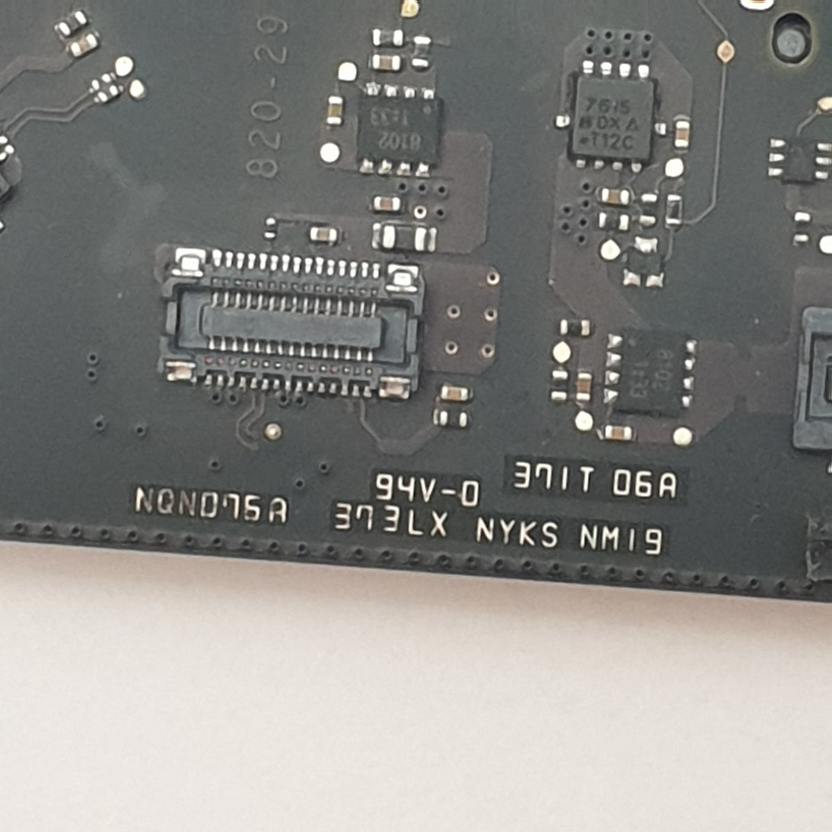 Apple MacBook Pro A1286 Mainboard Logic Board Motherboard