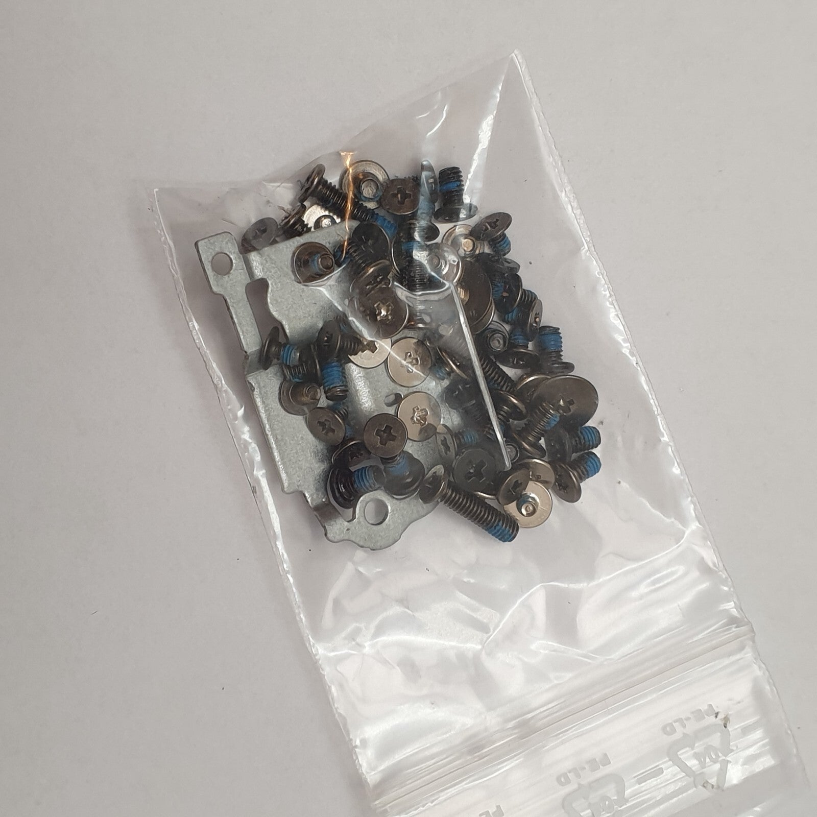 HP EliteBook 840 G6 Schraubensatz Screw Set Schrauben Gehäuse