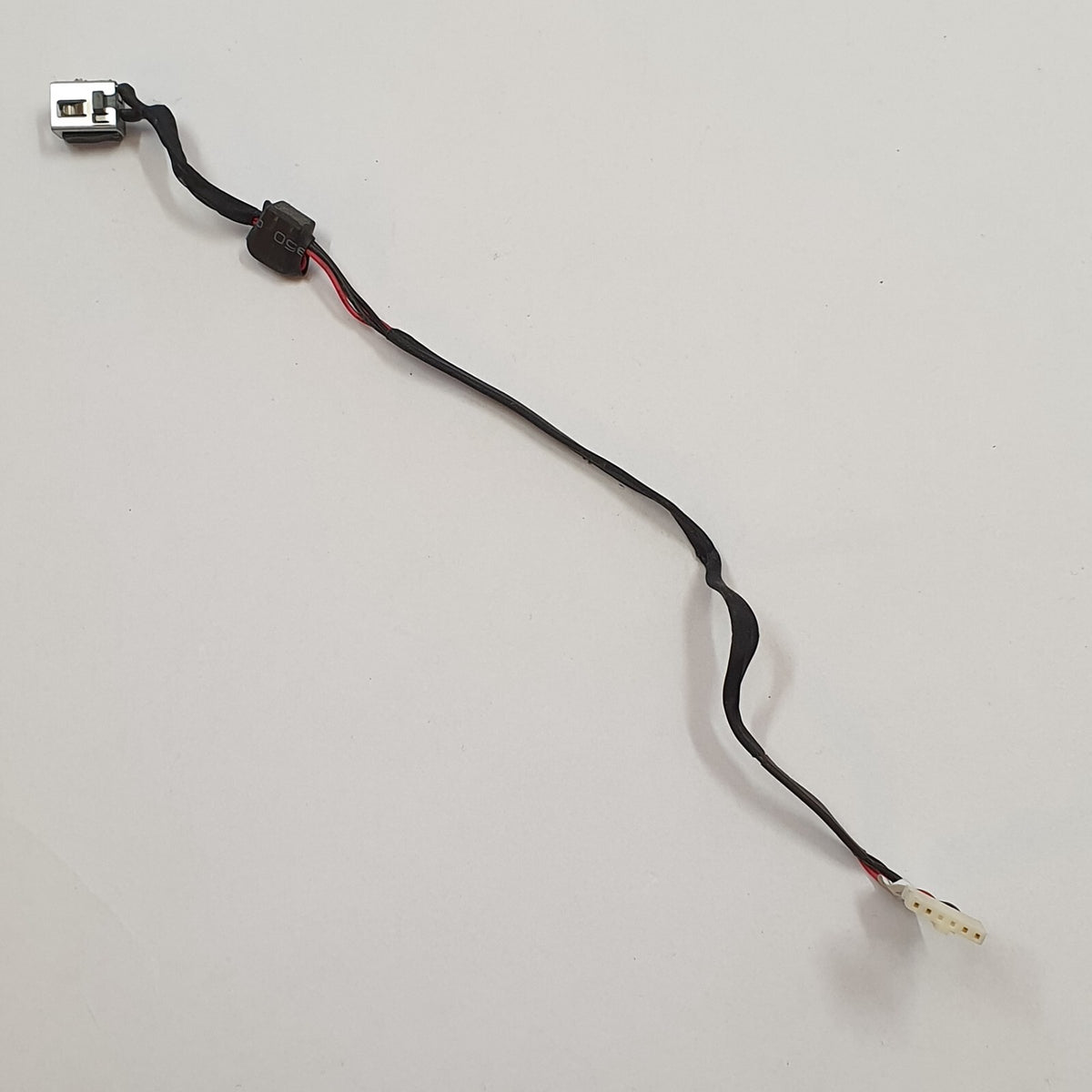 Asus R700V Original Strombuchse DC Jack Ladebuchse Netzbuchse Power Connector