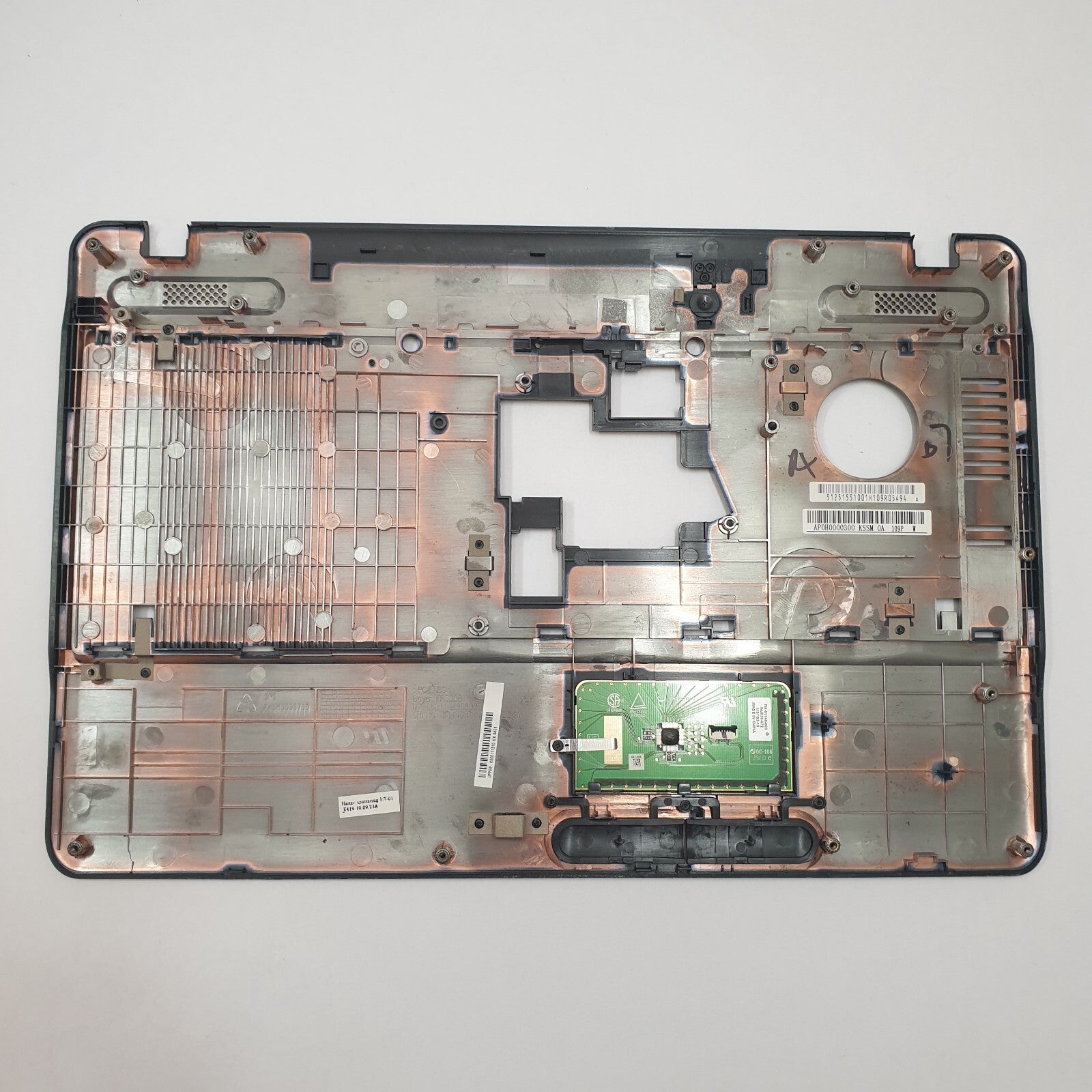 Toshiba Satellite C660 Palmrest Handauflage Touchpad Gehäuse Oberteil – Bild 2