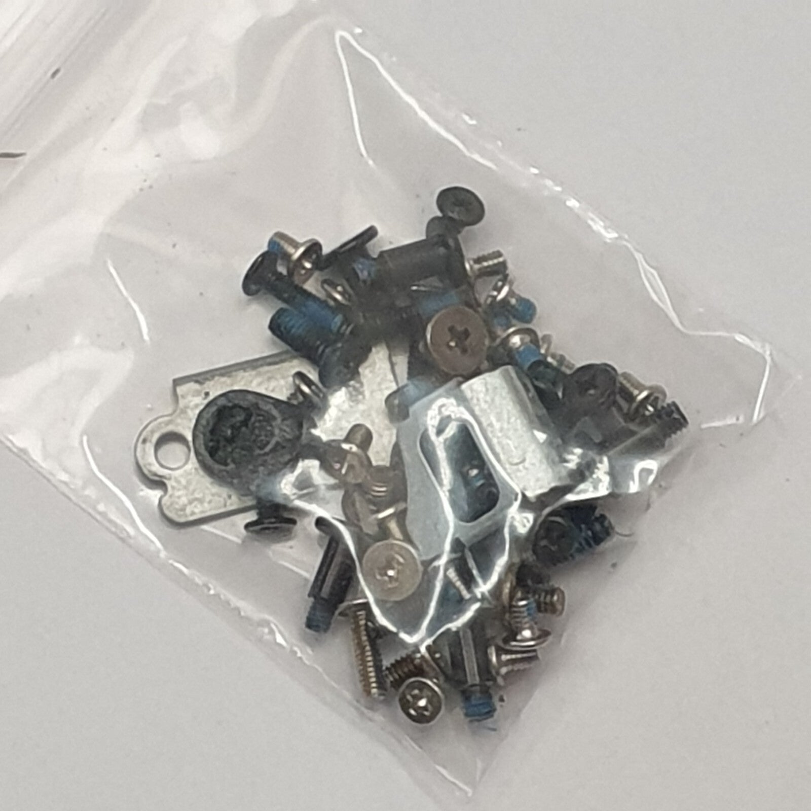 Lenovo ThinkPad W540 Schraubensatz Screw Set Schrauben Ersatzteil – Bild 2