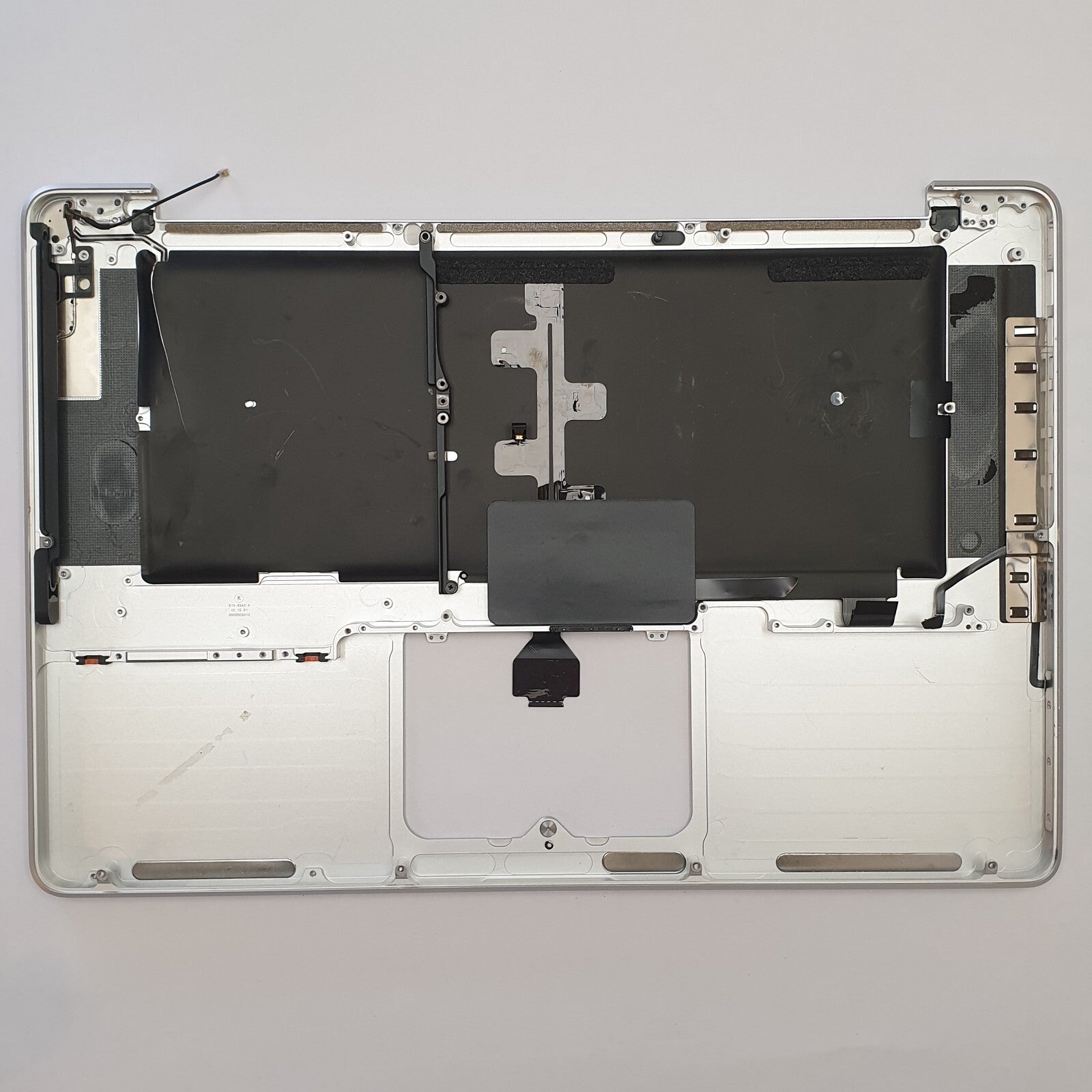 Apple Macbook Pro 15 A1286 Handauflage mit Tastatur Palmrest – Bild 2