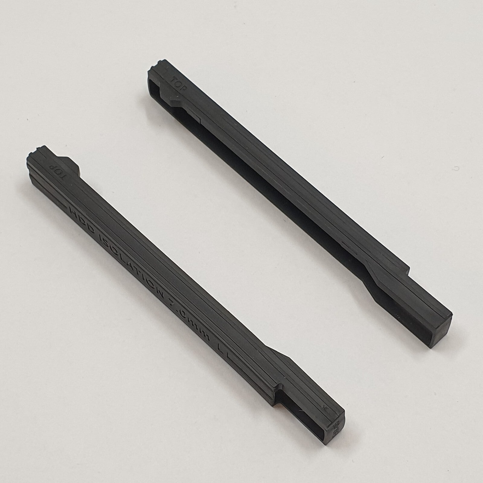 Dell Latitude E6330 HDD Festplatten Halterung Schienen Isolation 7.0mm Set