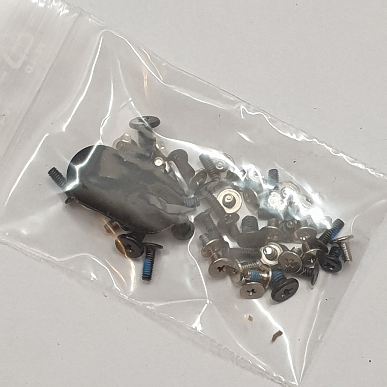 Samsung NP270ESE Schraubensatz Screw Set Schrauben für Notebook – Bild 2