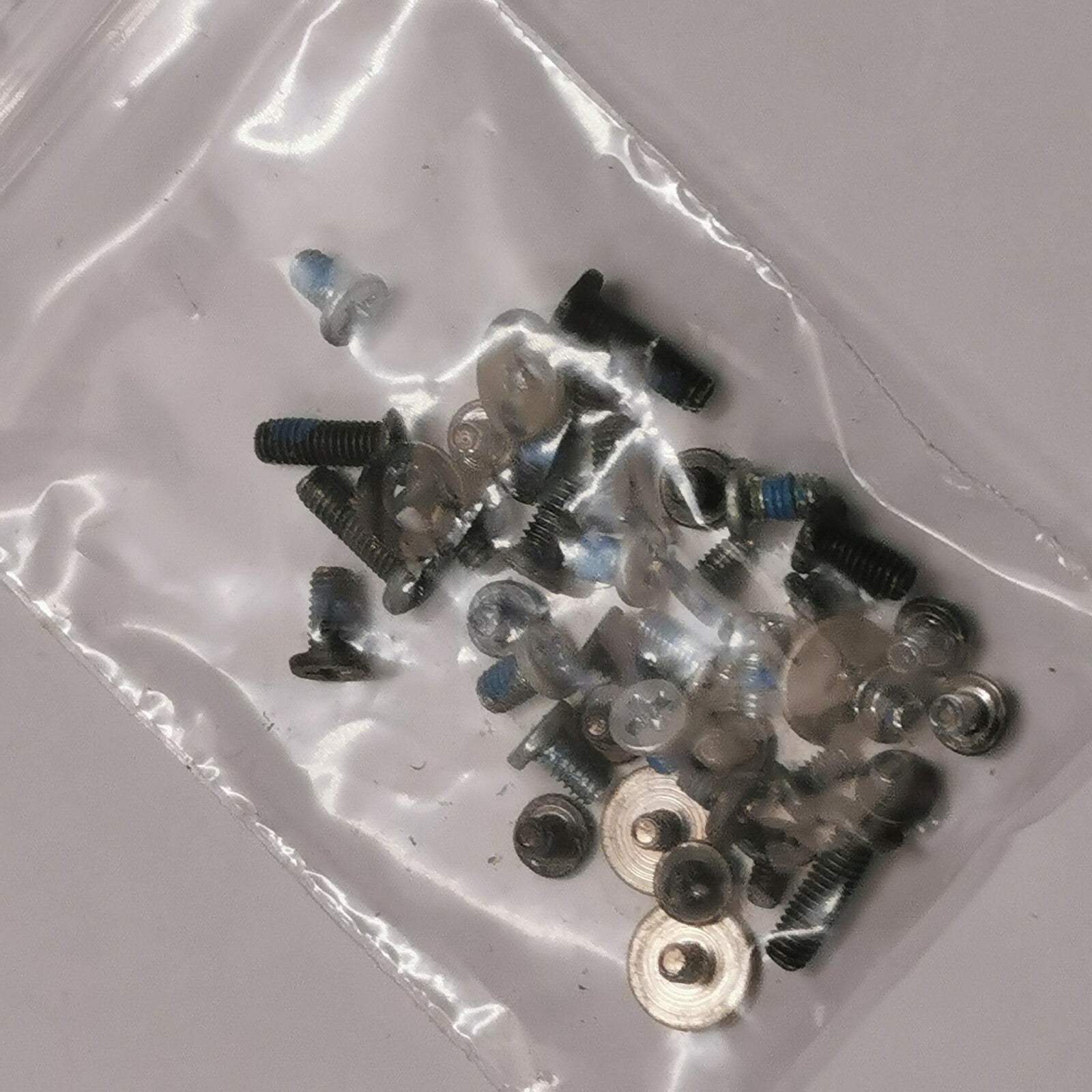 Dell Inspiron N4010 Schraubensatz Schrauben Screw Set – Bild 2