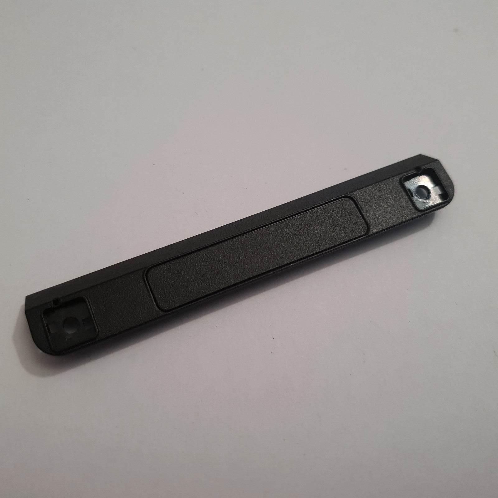 Fujitsu LifeBook S752 Scharnierabdeckung Blende Hinge Cover Gehäuseteil