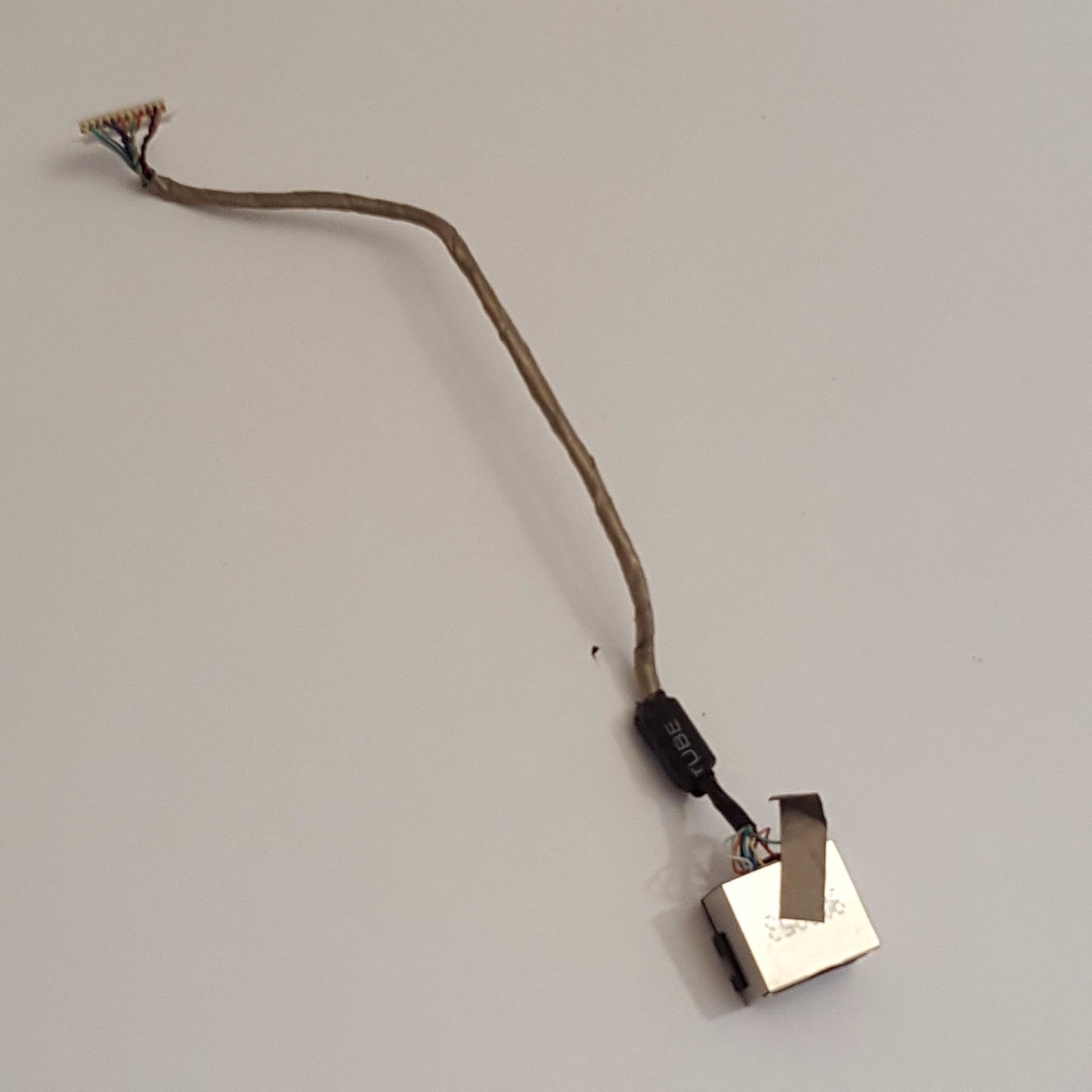 HP EliteBook 8730w LAN Netzwerk Port Buchse Ethernet Anschluss Kabel – Bild 2