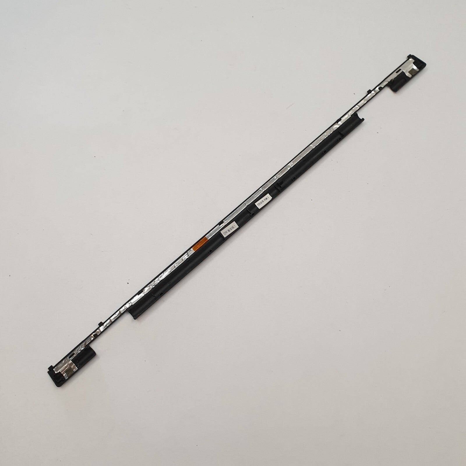Lenovo ThinkPad X1 Yoga G3 Scharnierabdeckung Hinge Cover Abdeckung – Bild 2
