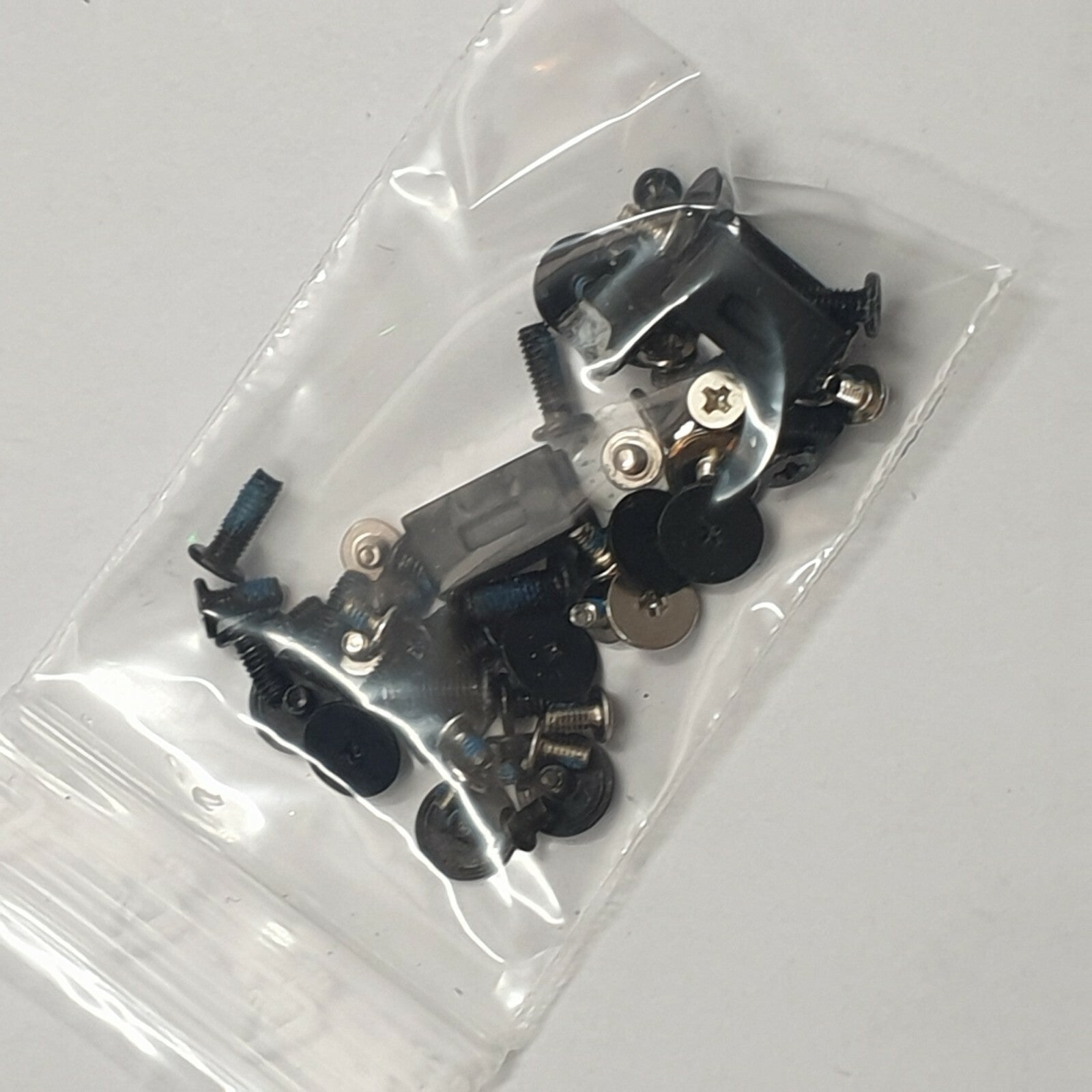 Lenovo Chromebook 300e Schraubensatz Screw Set Schrauben Gehäuse