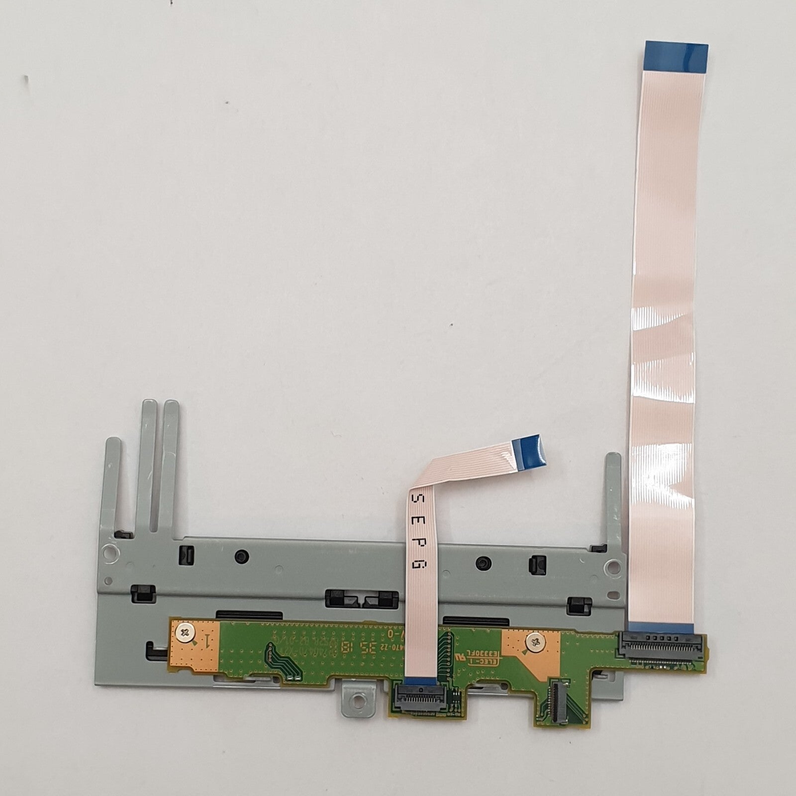 Fujitsu Lifebook E558 Touchpad Touch Pad Modul mit Kabel