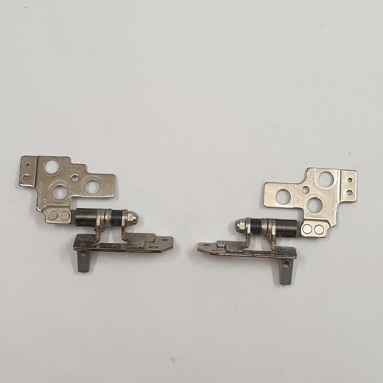 Dell Precision 7510 Displayscharniere Leisten Set Scharnier Links Rechts Hinge