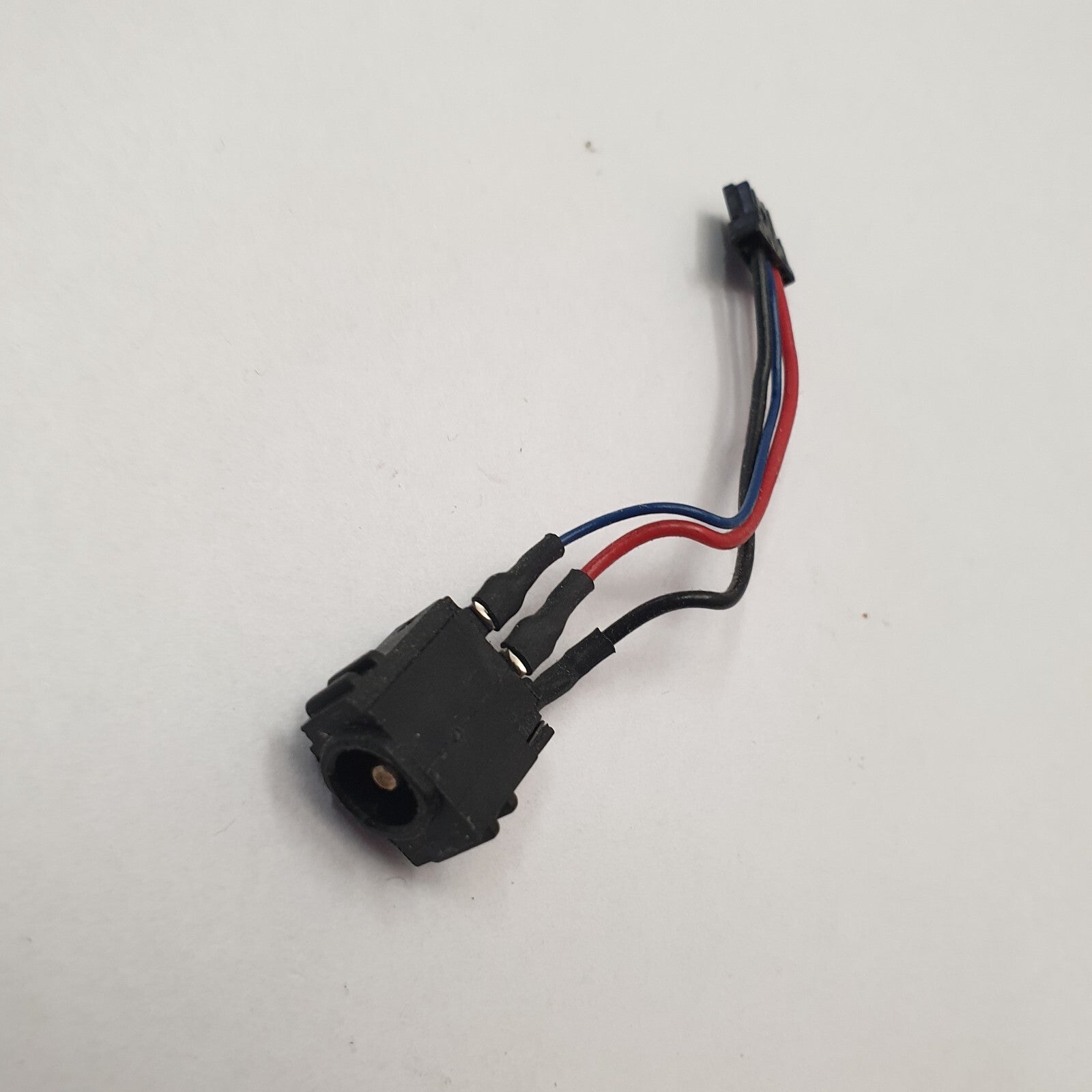 Fujitsu Lifebook U748 Original Strombuchse DC Jack Ladebuchse Power Connector