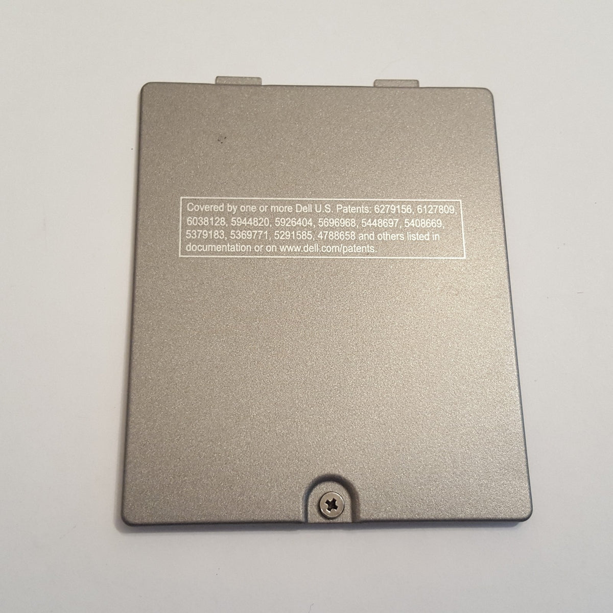 Dell Latitude D600 Gehäuse Abdeckung Unterschale RAM Fach Bottom Base Cover