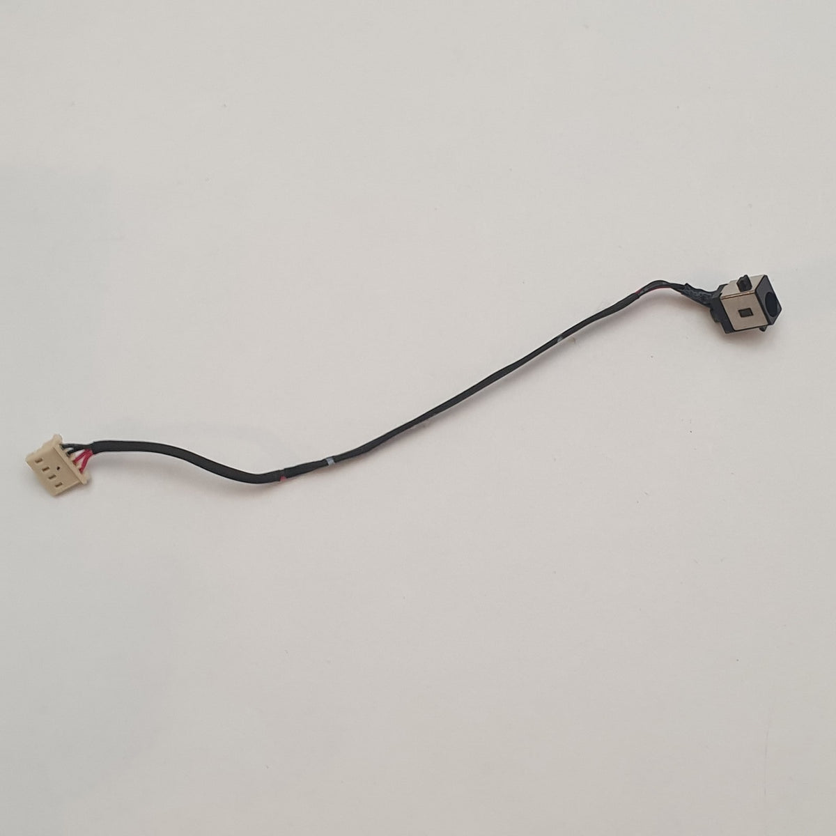Fujitsu LifeBook A357 Strombuchse DC Jack Ladebuchse Anschluss Kabel