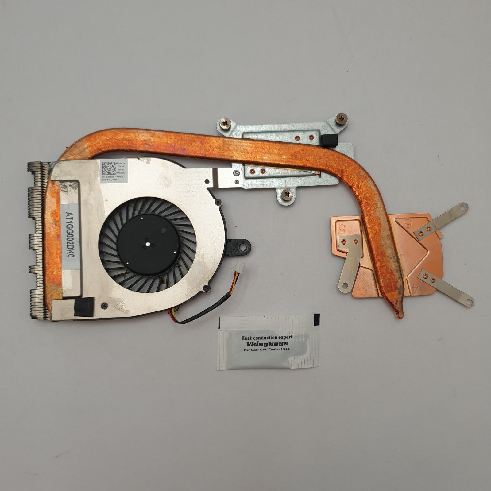 Dell Vostro 3559 CPU Kühler Lüfter Heatsink Fan inkl Wärmeleitpaste