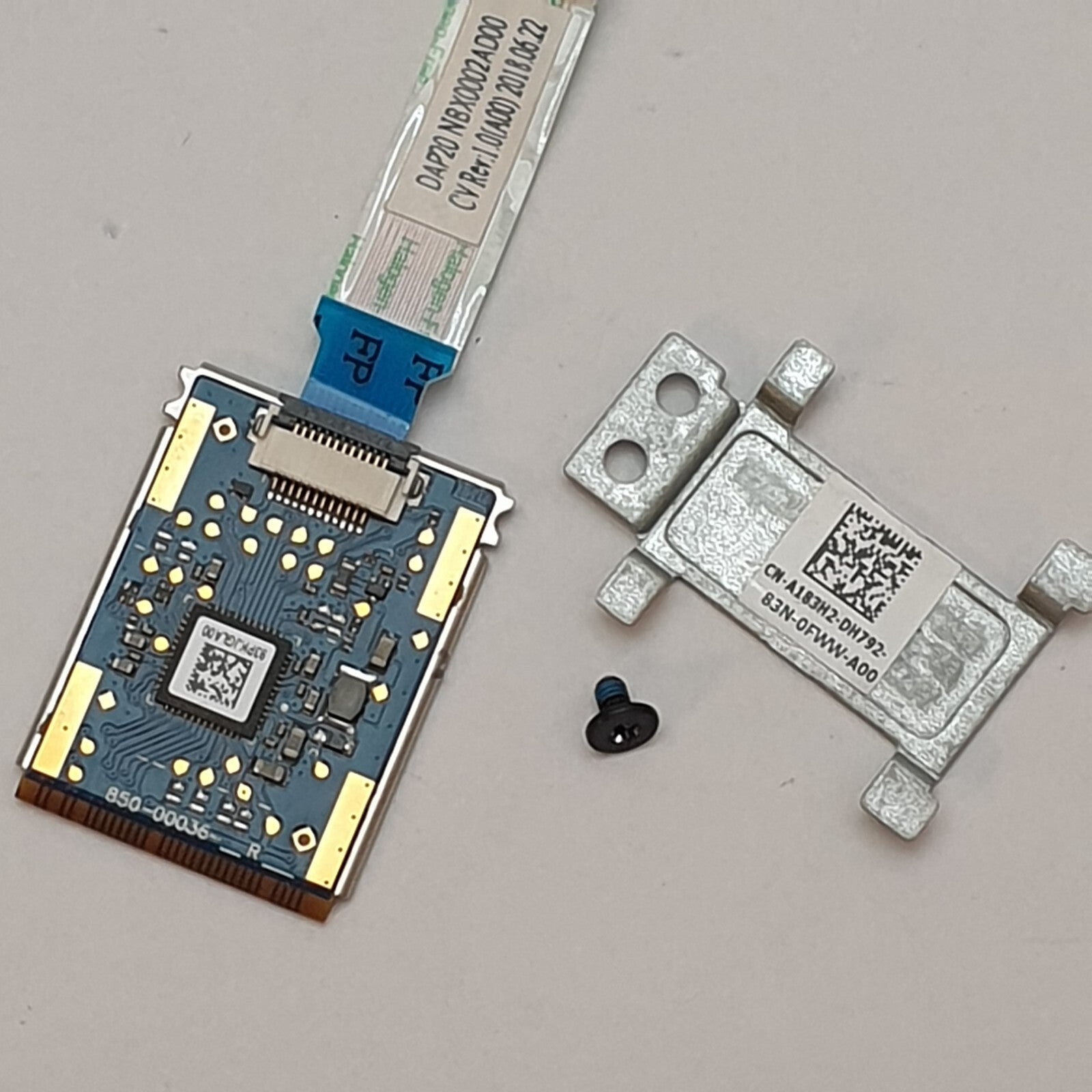 Dell Precision 7730 Fingerprint Sensor Modul Flexkabel Fingerabdruck – Bild 2