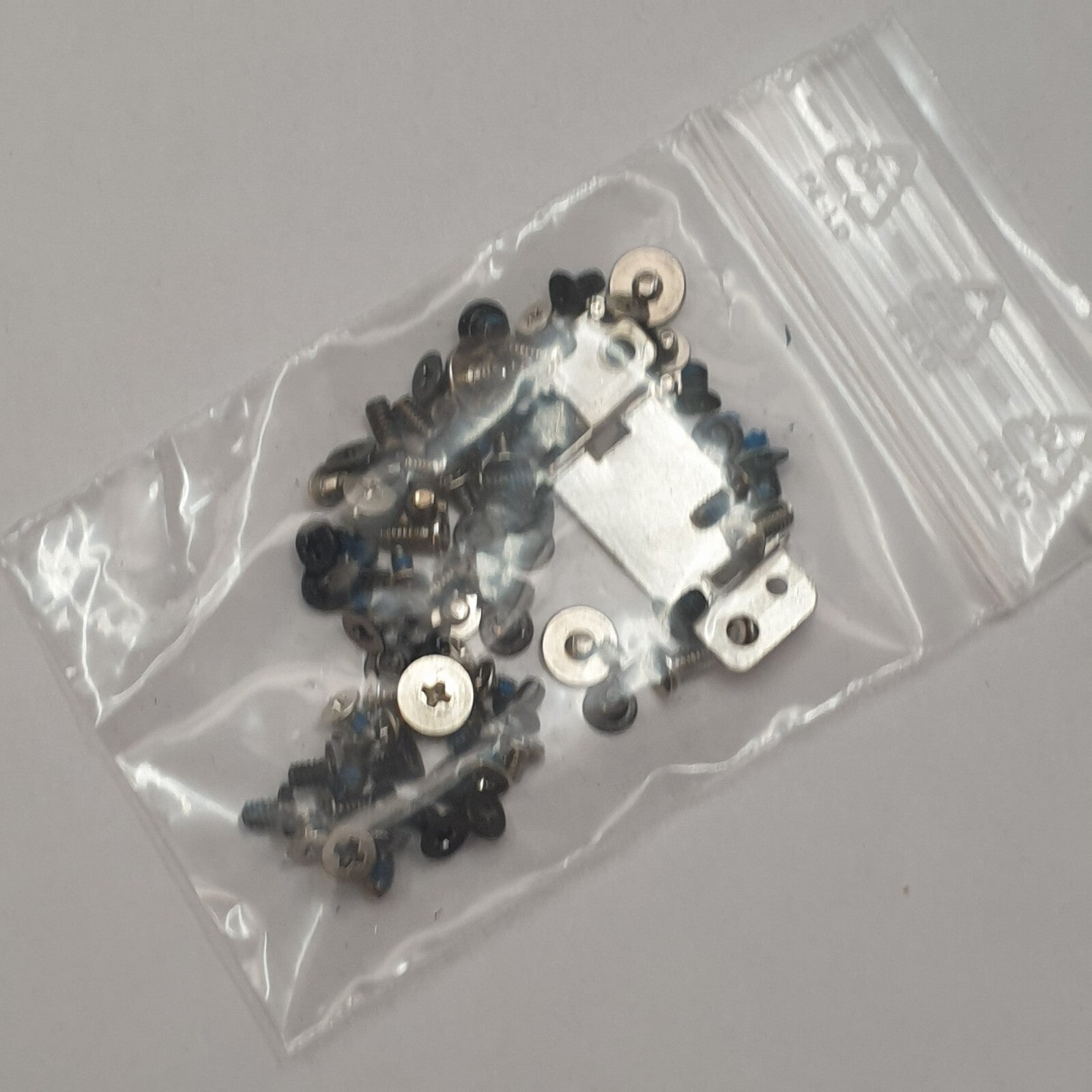 HP Spectre 13 x2 Pro Schraubensatz Screw Set Schrauben Gehäuse