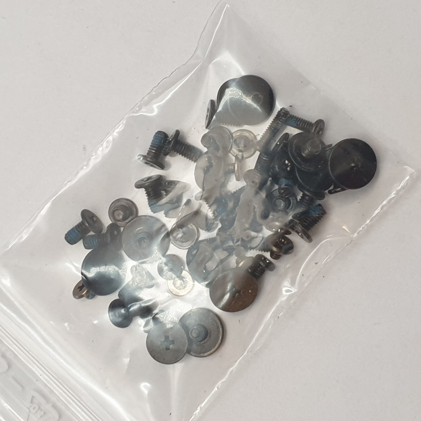 HP EliteBook 840 G4 Schraubensatz Screw Set Schrauben Gehäuse – Bild 2