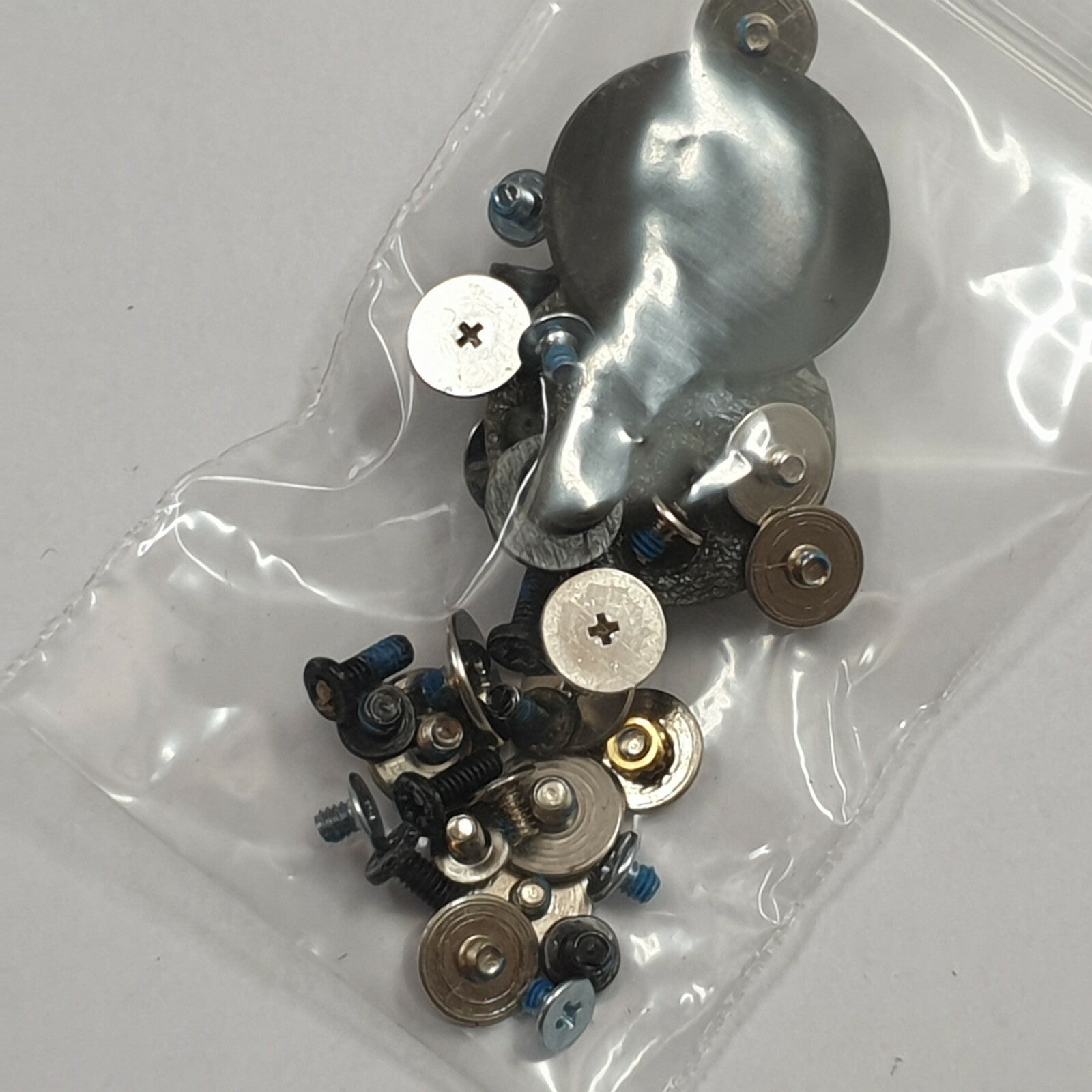 HP Chromebook 14 G4 Schraubensatz Screw Set Schrauben Gehäuse