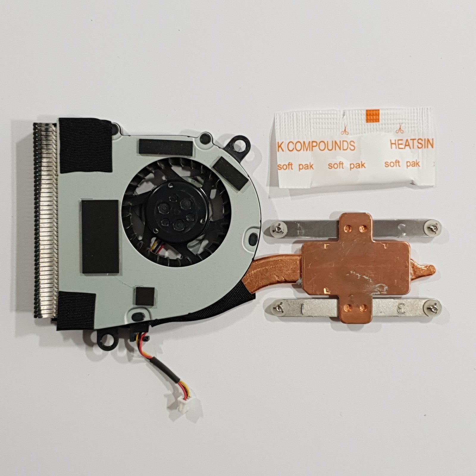 Lenovo ThinkPad X131e CPU Kühler Lüfter Heatsink Fan mit Wärmeleitpaste – Bild 2