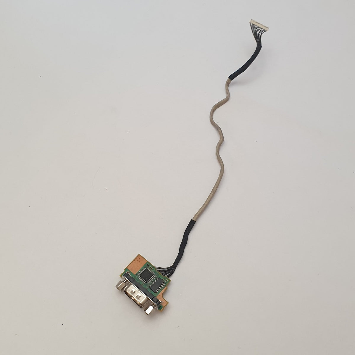 Fujitsu LifeBook E557 VGA Port Anschluss Platine Serial Port Board