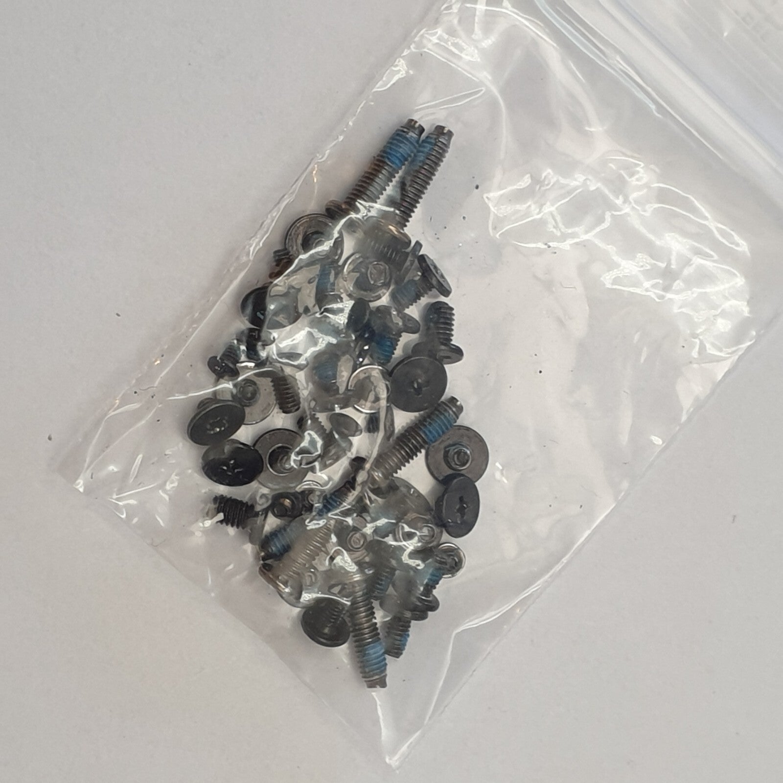 HP EliteBook 850 855 G7 Schraubensatz screw set Schrauben – Bild 2