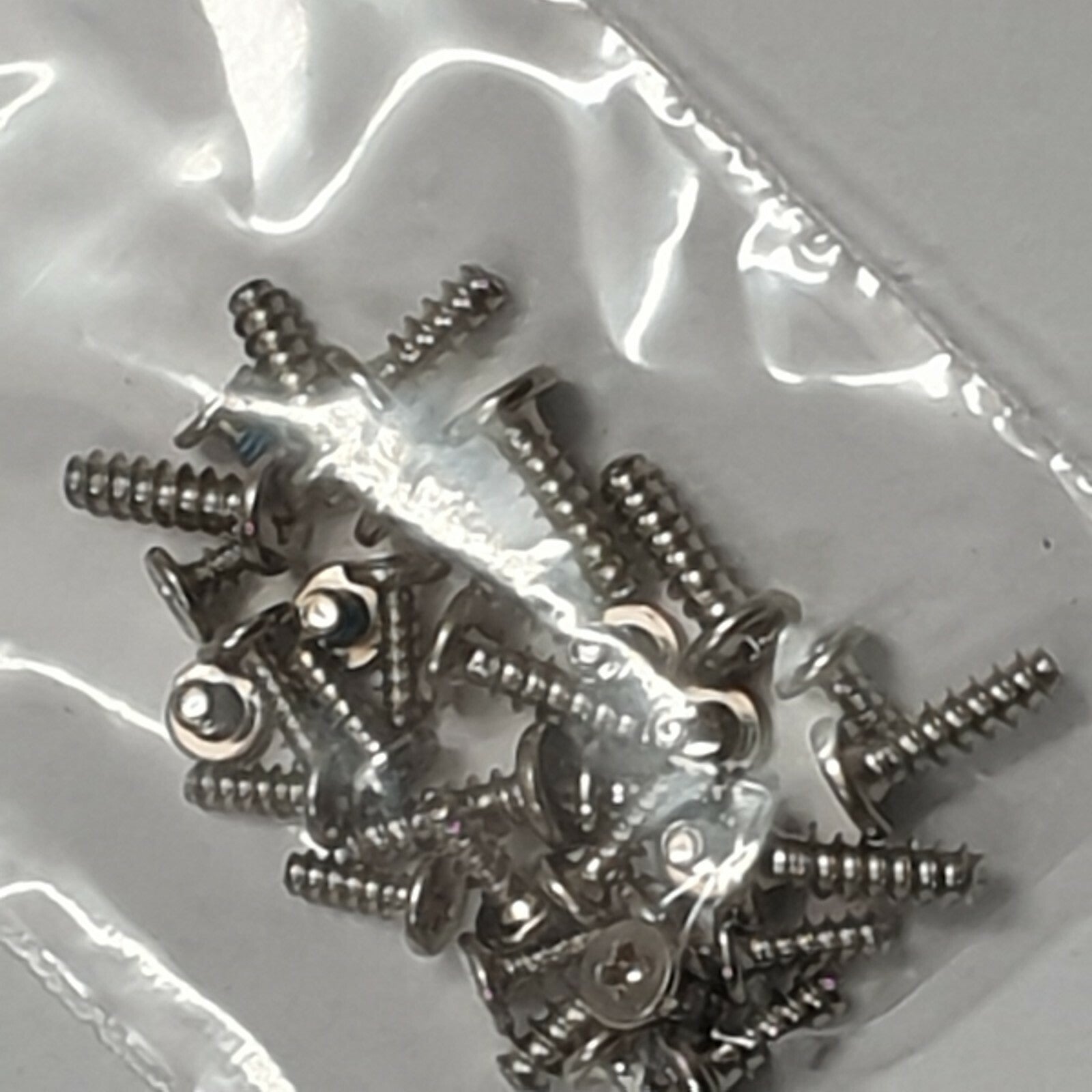 Fujitsu LifeBook E544 Schraubensatz Schrauben Screw Set – Bild 2