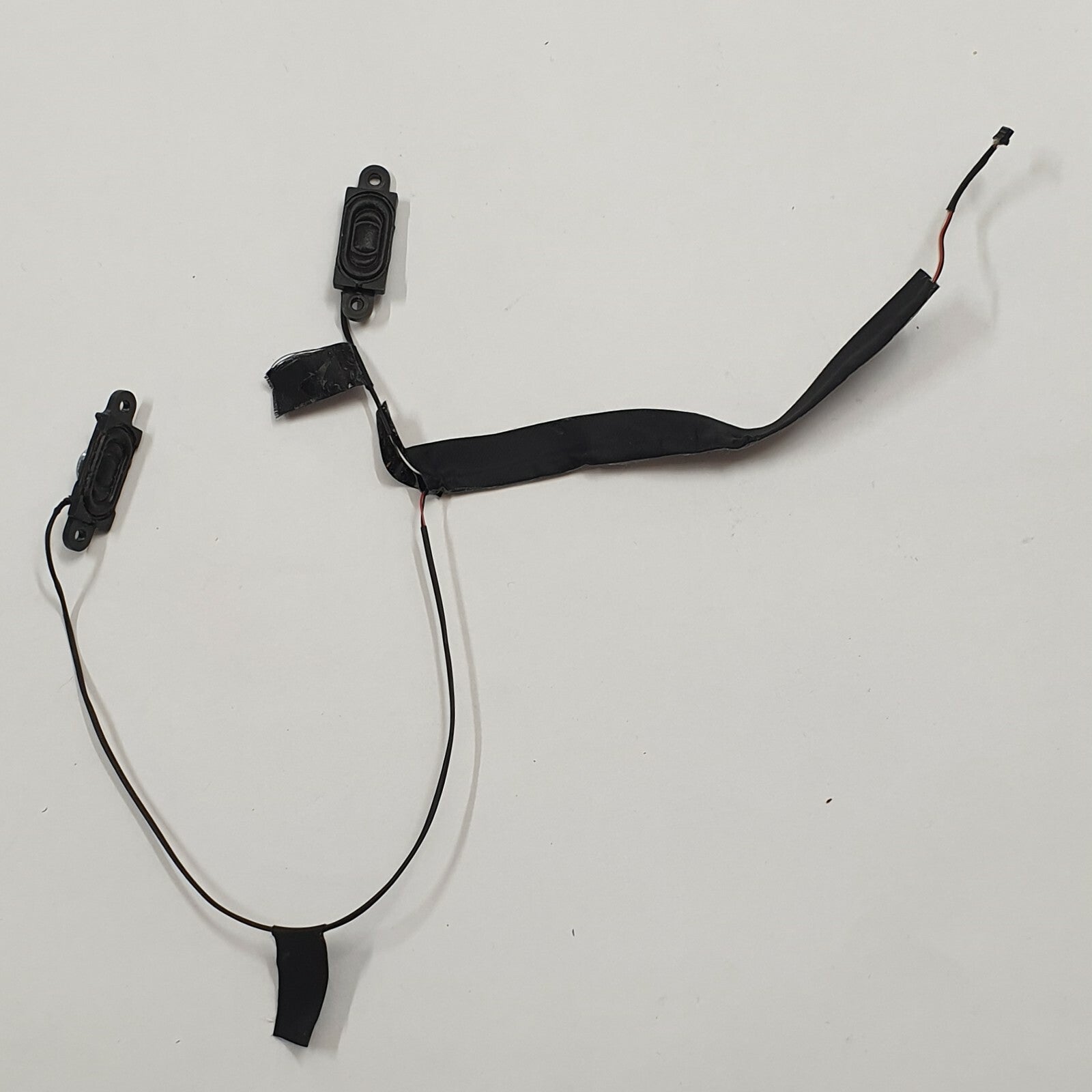 Fujitsu LifeBook AH552 Lautsprecher Speaker Set Intern