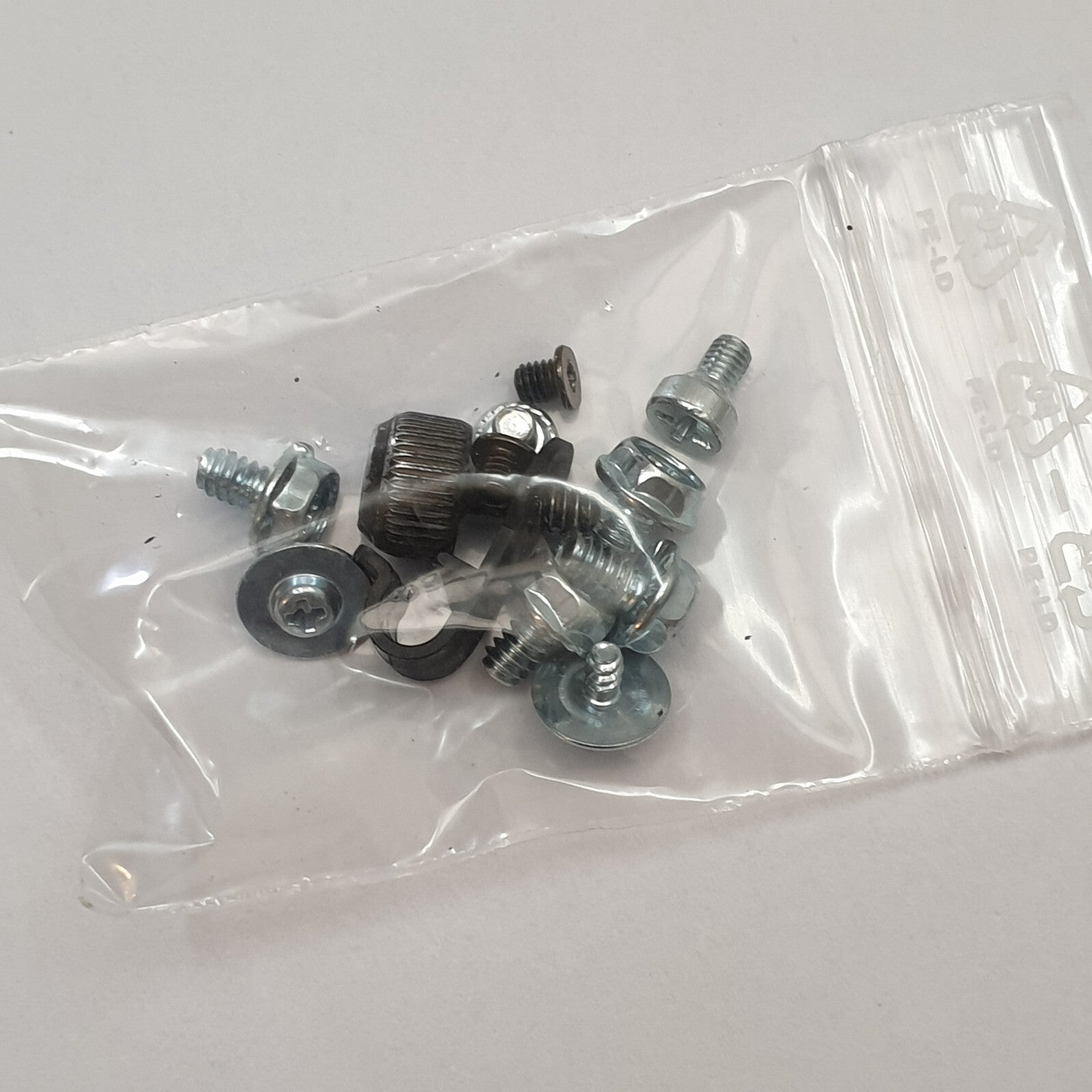 DELL OptiPlex 7050 MFF Schraubensatz Screw Set Schrauben Gehäuse – Bild 2