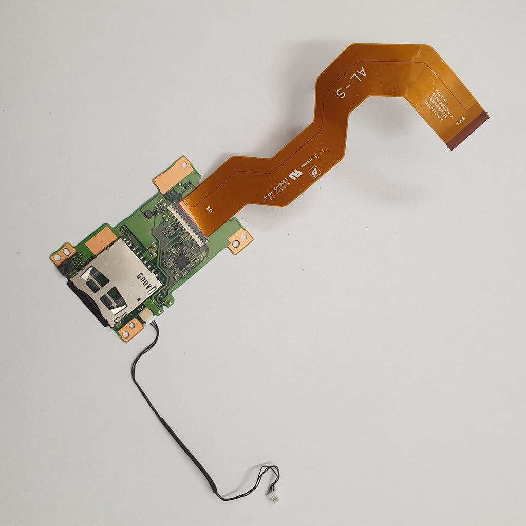 Toshiba Portege R830-118 Kartenleser Port Card Reader Board SD Kartenleser