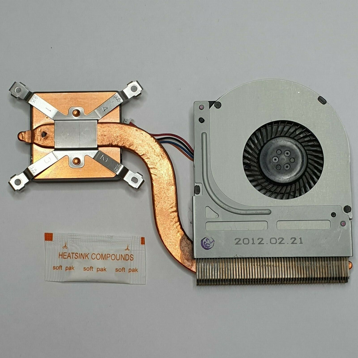 Toshiba Tecra R850 Kühler Heatsink mit Lüfter Fan und Wärmeleitpaste
