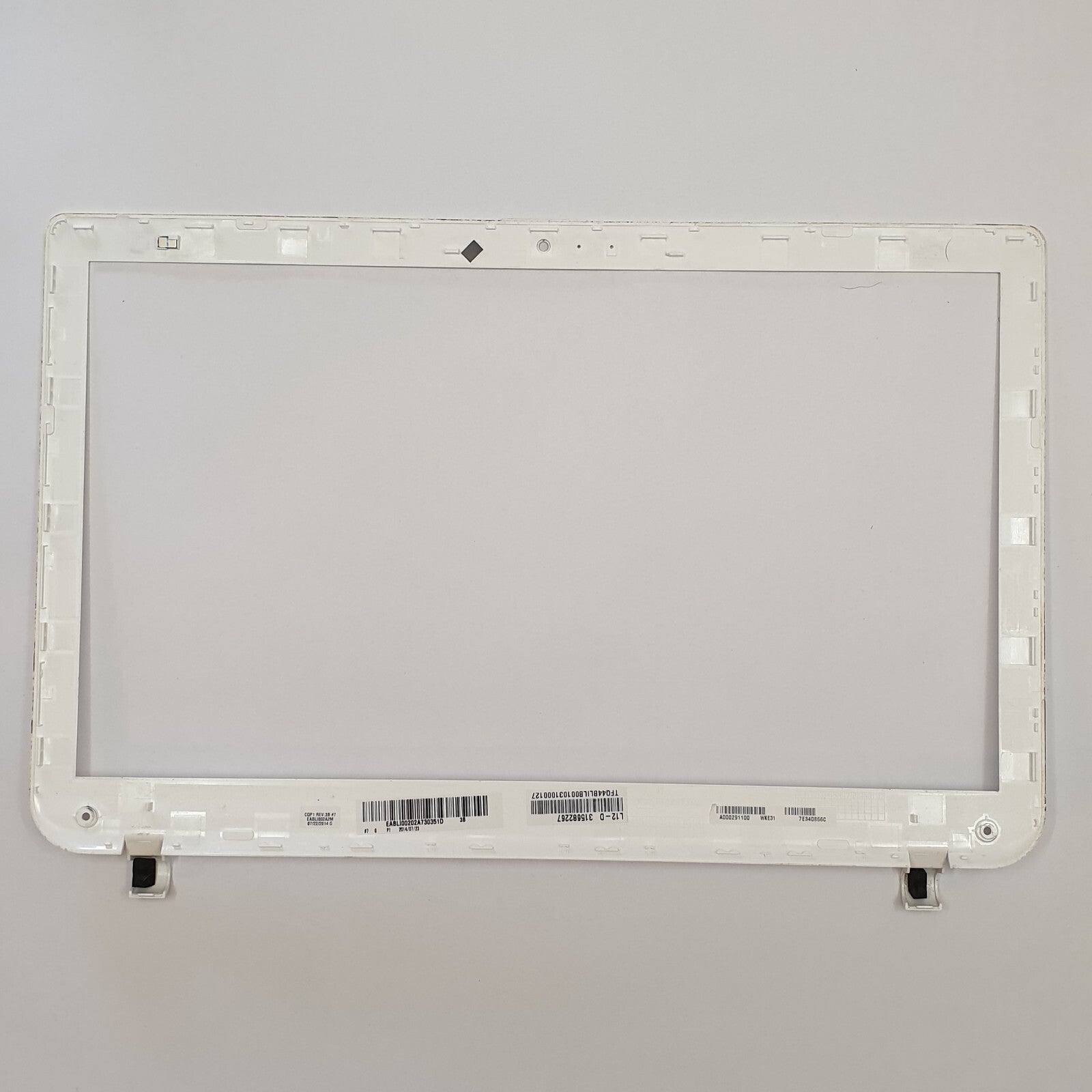 Toshiba Satellite L50-B-177 Displayrahmen Bezel Frontblende – Bild 2