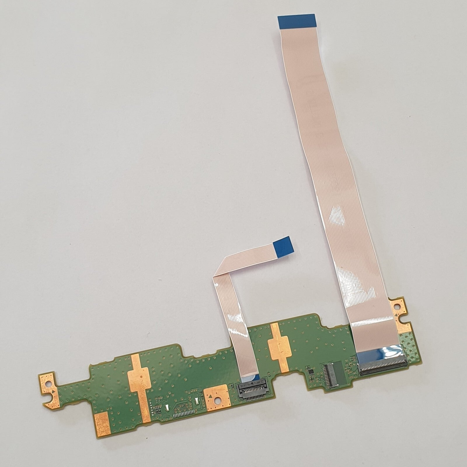 Fujitsu LIFEBOOK U757 Touchpad Board mit Kabel Touchpad Platine – Bild 2