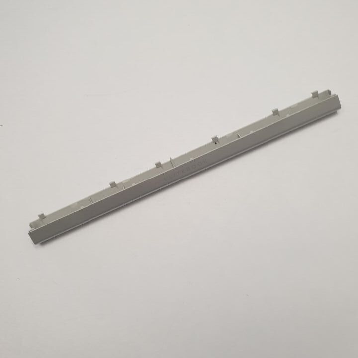 HP EliteBook 830 G5 Scharnierabdeckung Hinge Cover Silber Displayleiste