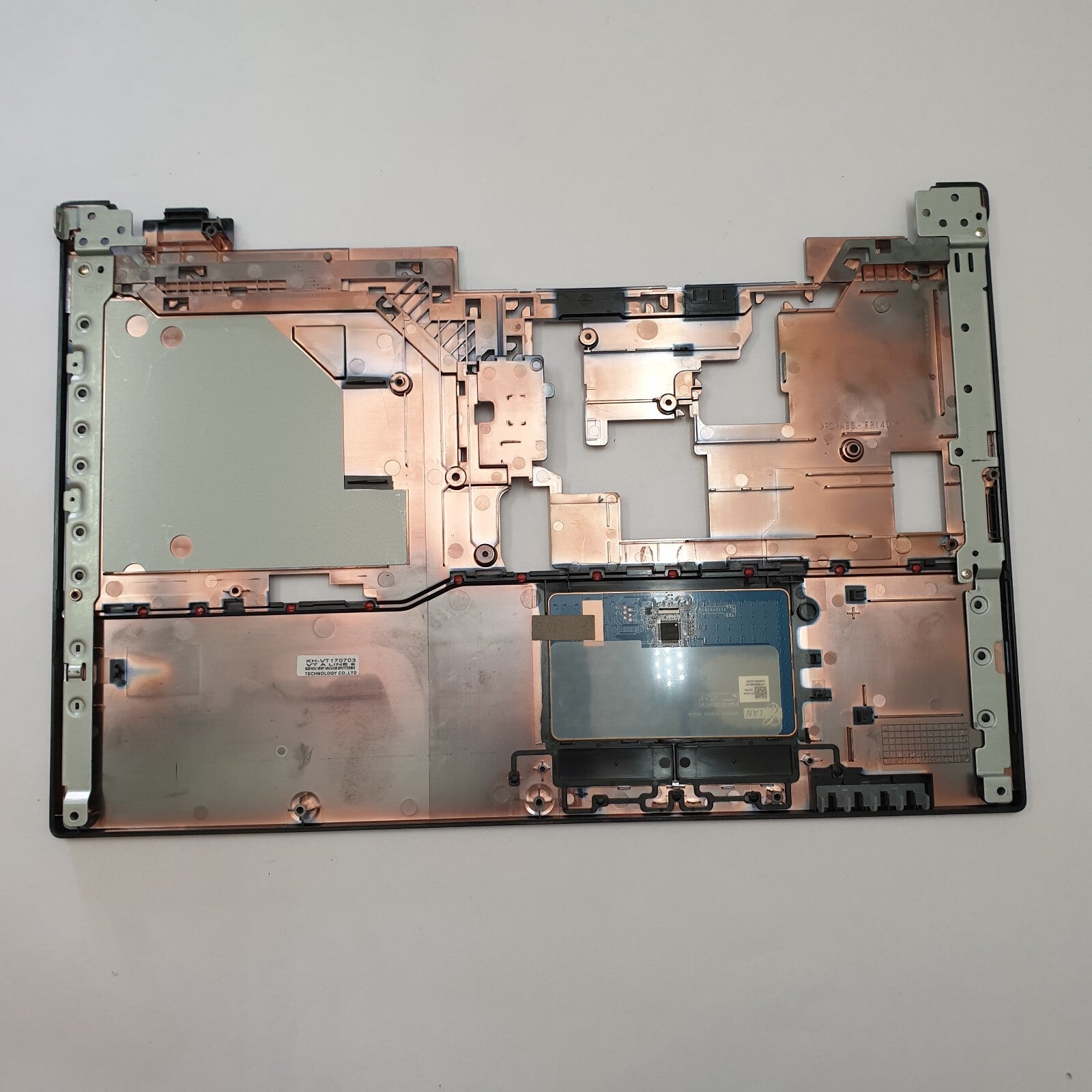 Fujitsu LifeBook E556 Palmrest Handauflage Touchpad Gehäuse Oberteil – Bild 2