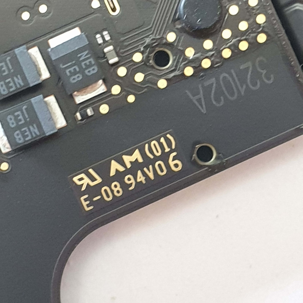 Apple MacBook Pro 2017 A1706 Mainboard i7 7567U 16GB Logic Board