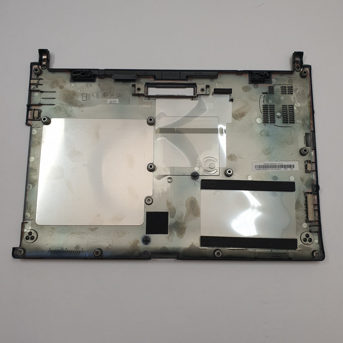 Toshiba Portege A30-C-13U Gehäuse Unterschale Unterteil Bottom Base Ersatzteil
