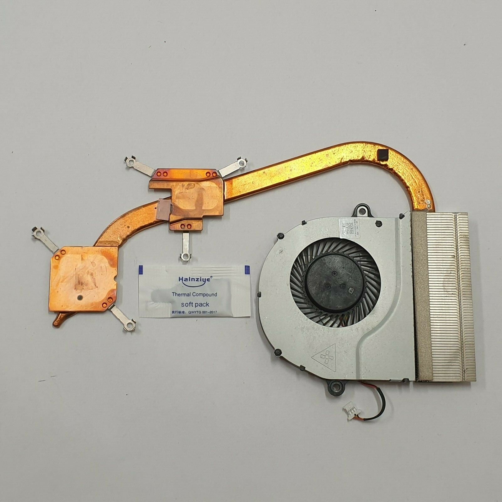 Acer Aspire E5-574 Kühler Lüfter Heatsink Fan mit Wärmeleitpaste