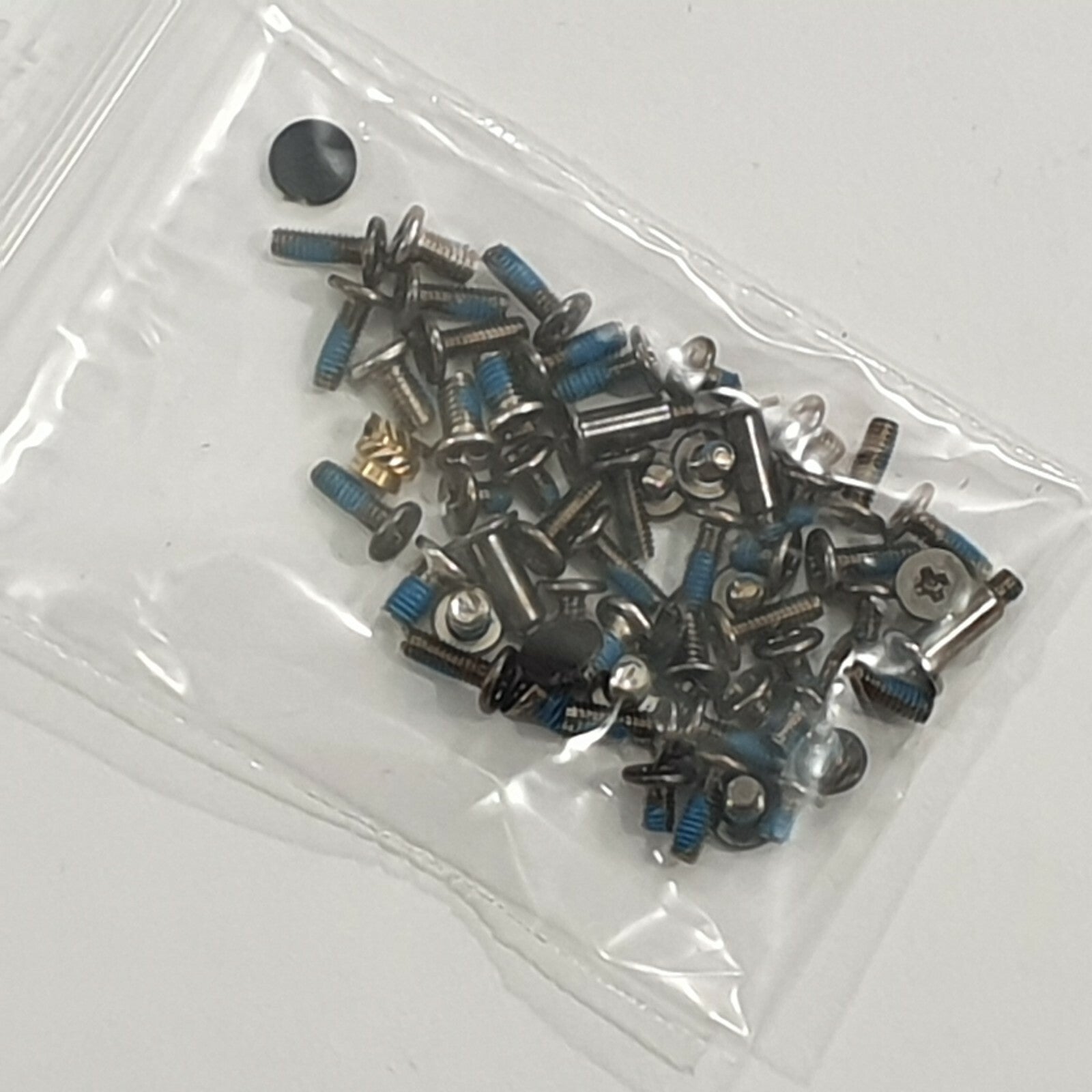 Toshiba Satellite C850 Serie Schraubensatz Screw Set Schrauben Ersatzteil – Bild 2